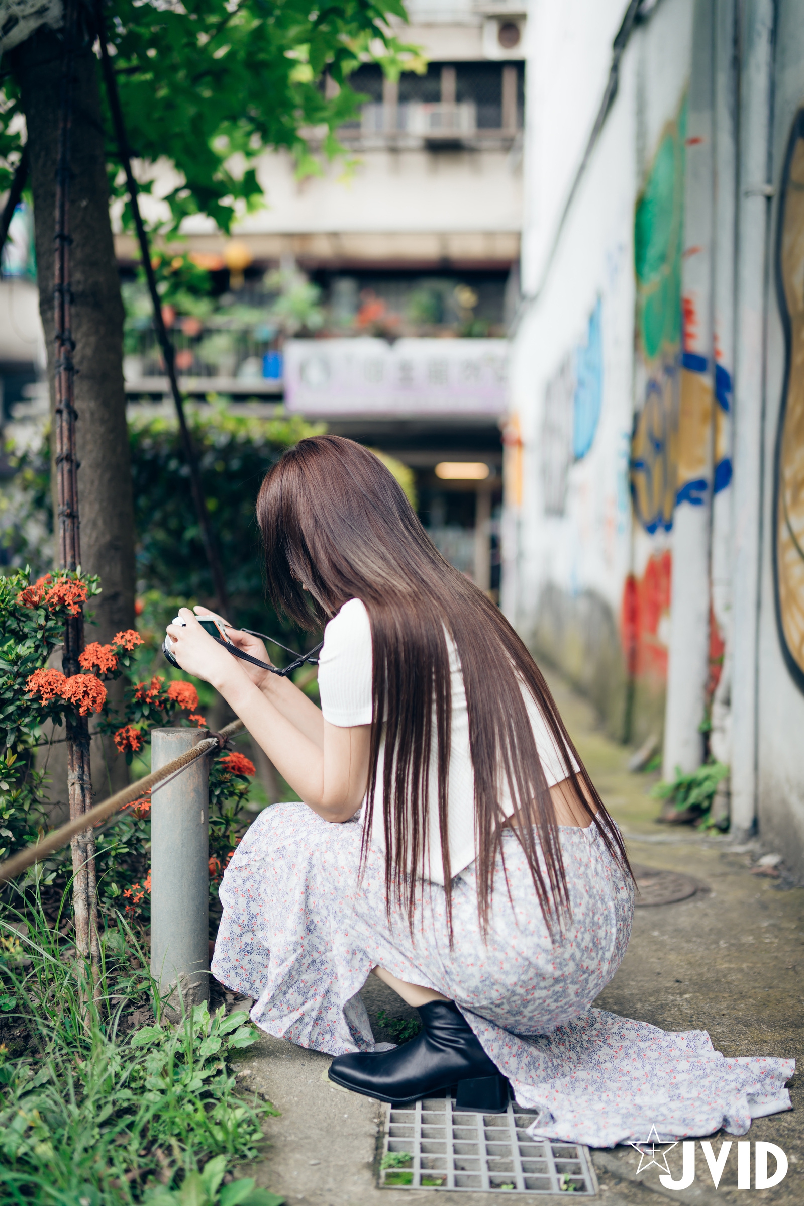 [JVID] Lele 樂樂 – 讓人可以能男女交換身體的相機一般版跟隱藏版尺度都上空無碼無遮
