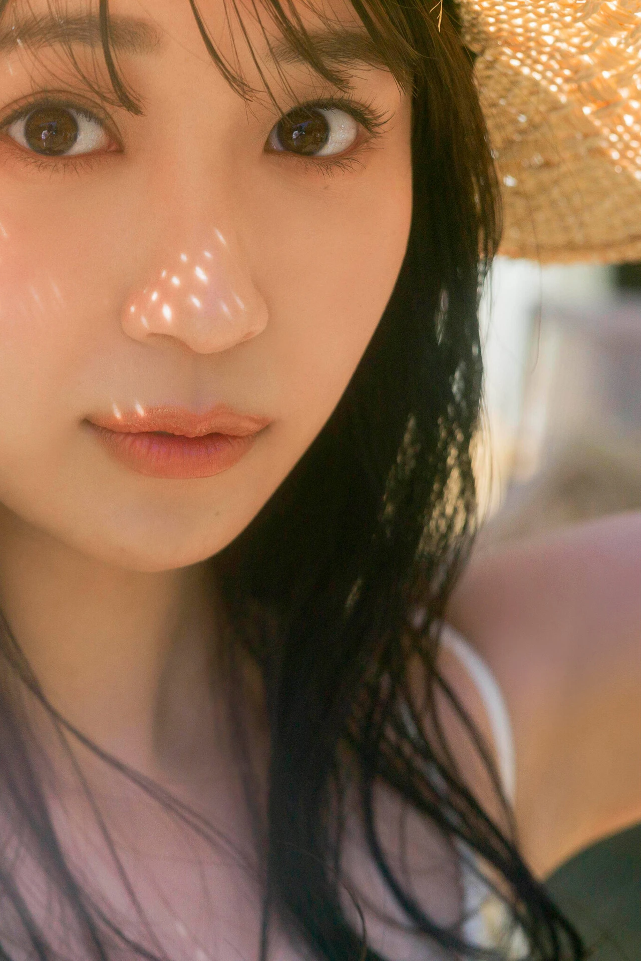 Aoi Mizobata 溝端葵, FRIDAYデジタル写真集 「夏のはじめ」