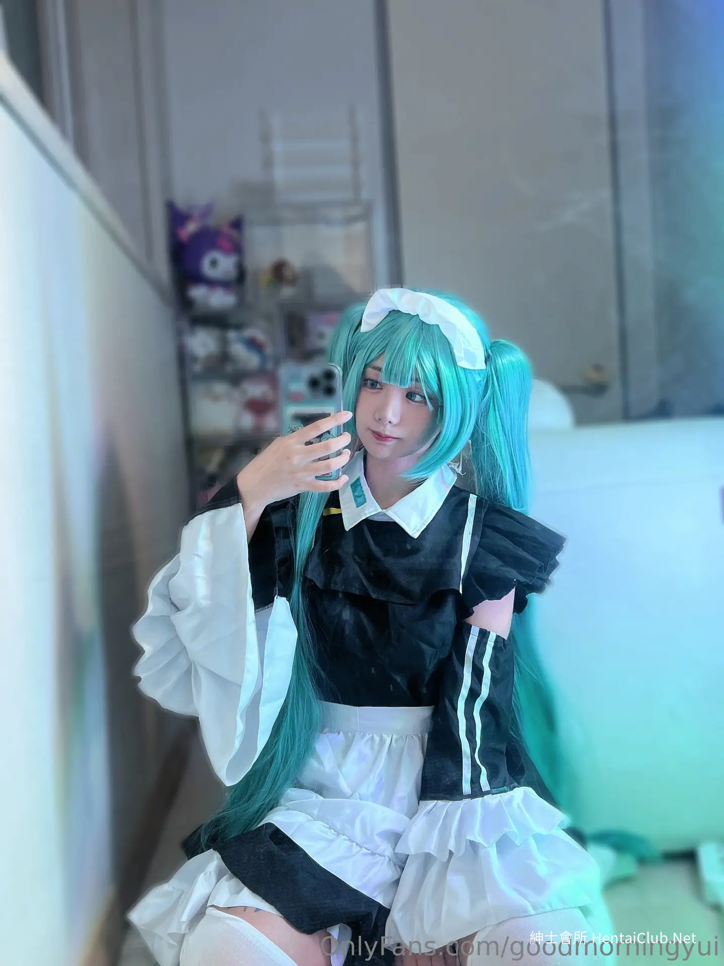 YunaSkye Maid Miku 3 YunaSkye Maid Miku