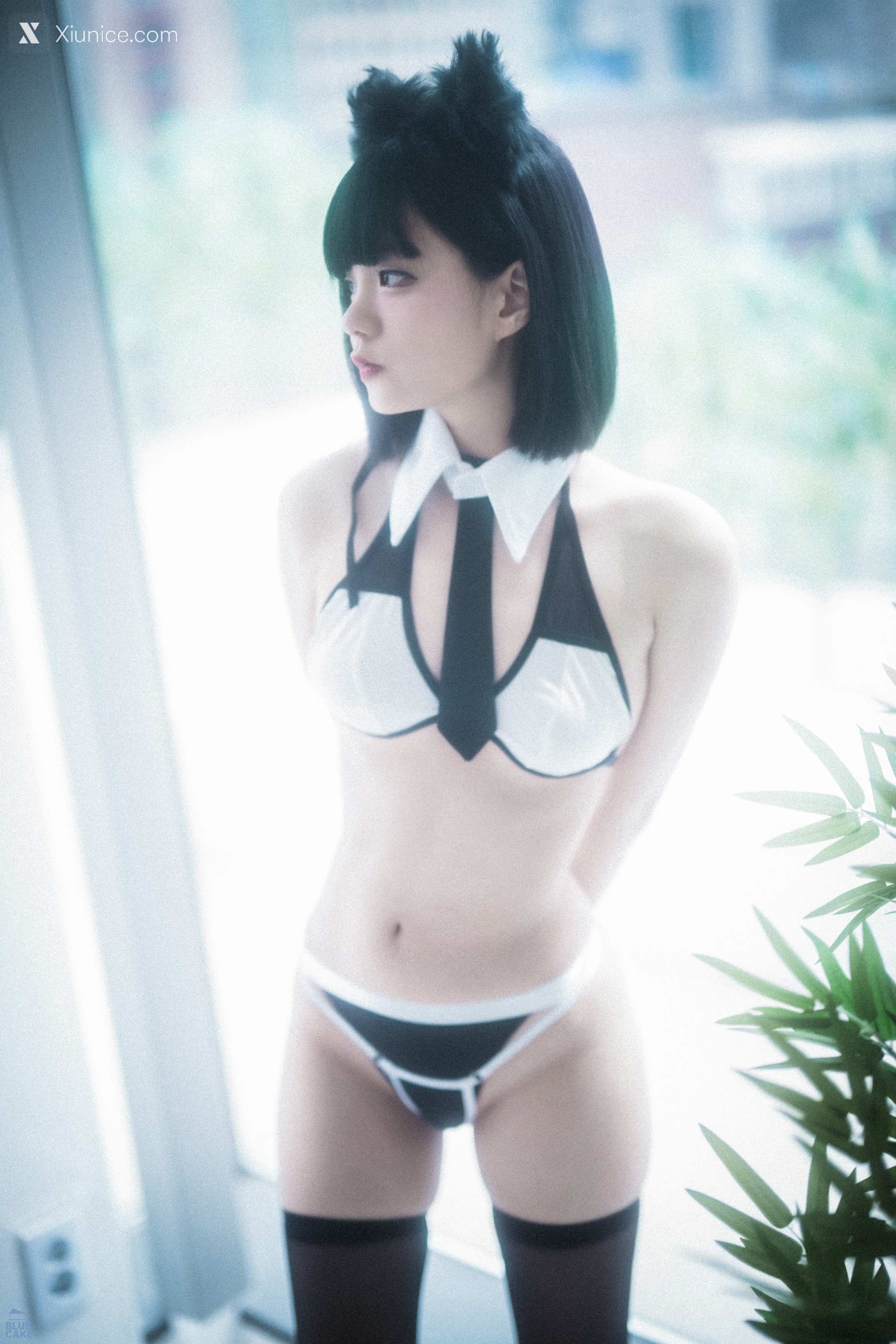 BLUECAKE Jeong Jenny (정제니) – Meow 4K