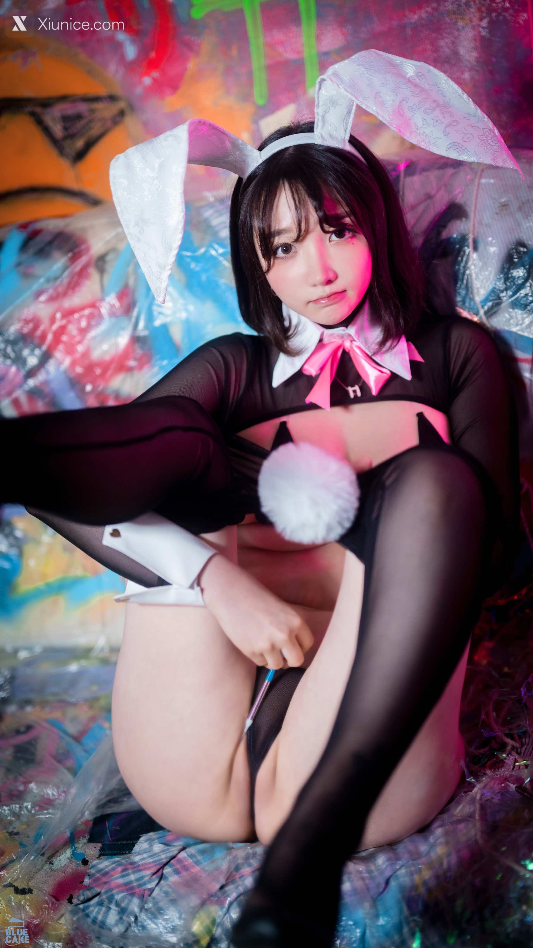 BLUECAKE Son Ye-Eun (손예은) – Reverse Bunny Girl 4K