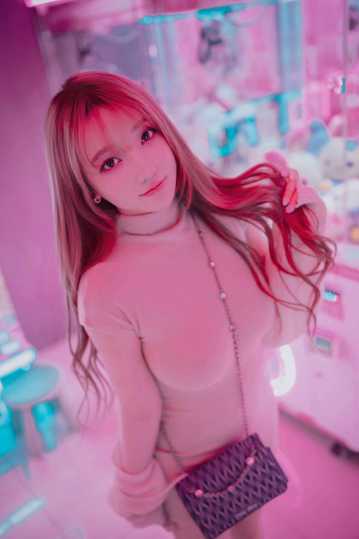 DJAWA Son Ye-Eun 손예은 - Happy Solo Birthday Part01