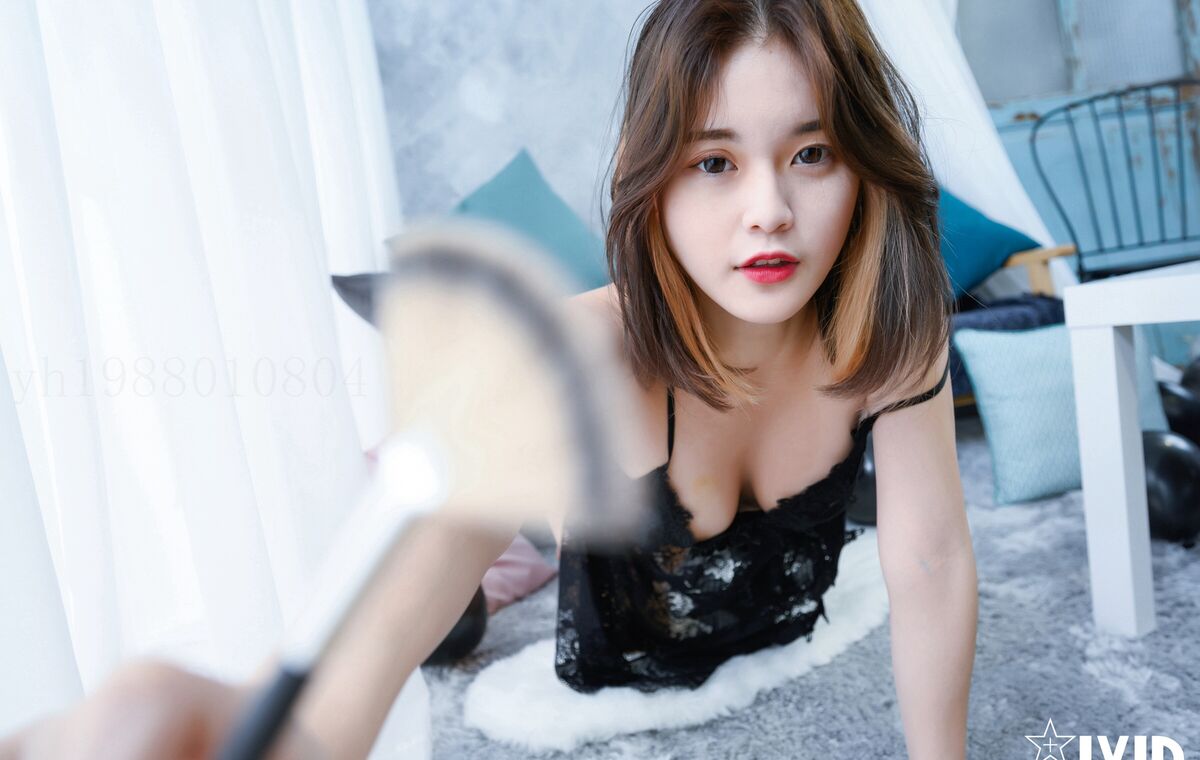 Li Yan 黎妍 - 彩妝師的假期,黎妍全裸放鬆身心靈 Part02 25 Li Yan 黎妍 - 彩妝師的假期,黎妍全裸放鬆身心靈 Part02