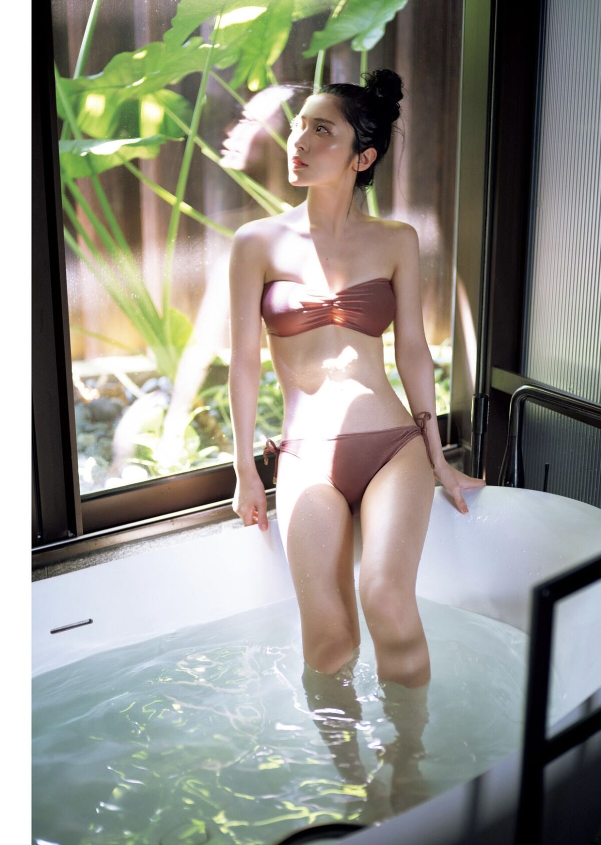 Airi Sato 佐藤綺星 - 1st写真集 天使の反射角度 Part02