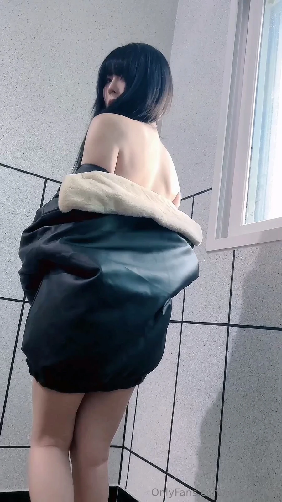 JangJoo 장주 – Photobook 「Ass and Nips」