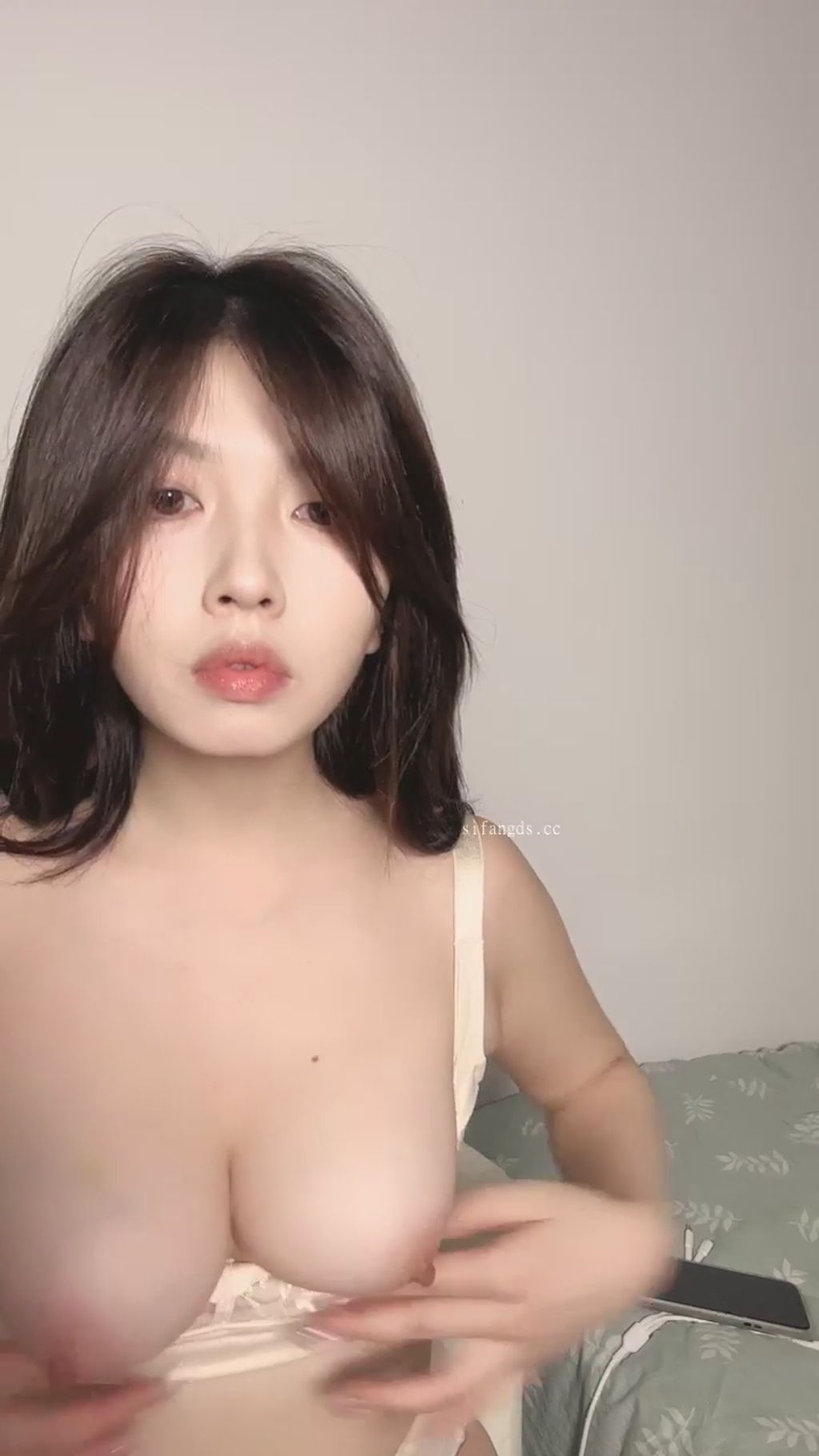 豆豆姐姐: 白月光女神 绝世容颜 全尺度私拍 20 豆豆姐姐: 白月光女神 绝世容颜 全尺度私拍