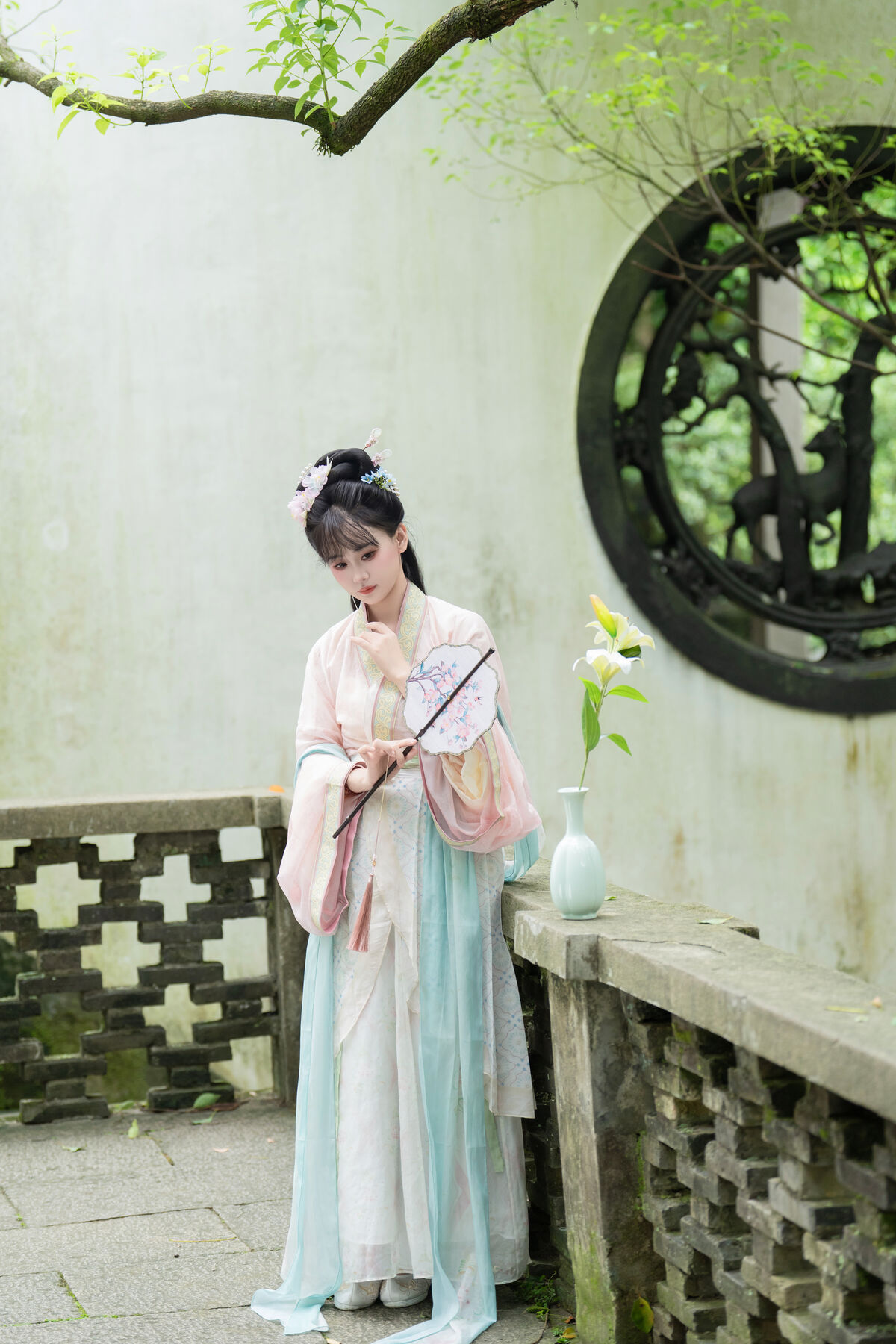 YiTuYu艺图语 Vol.10585 Jiao Yi Zhi Sui Sui 20 YiTuYu艺图语 Vol.10585 Jiao Yi Zhi Sui Sui