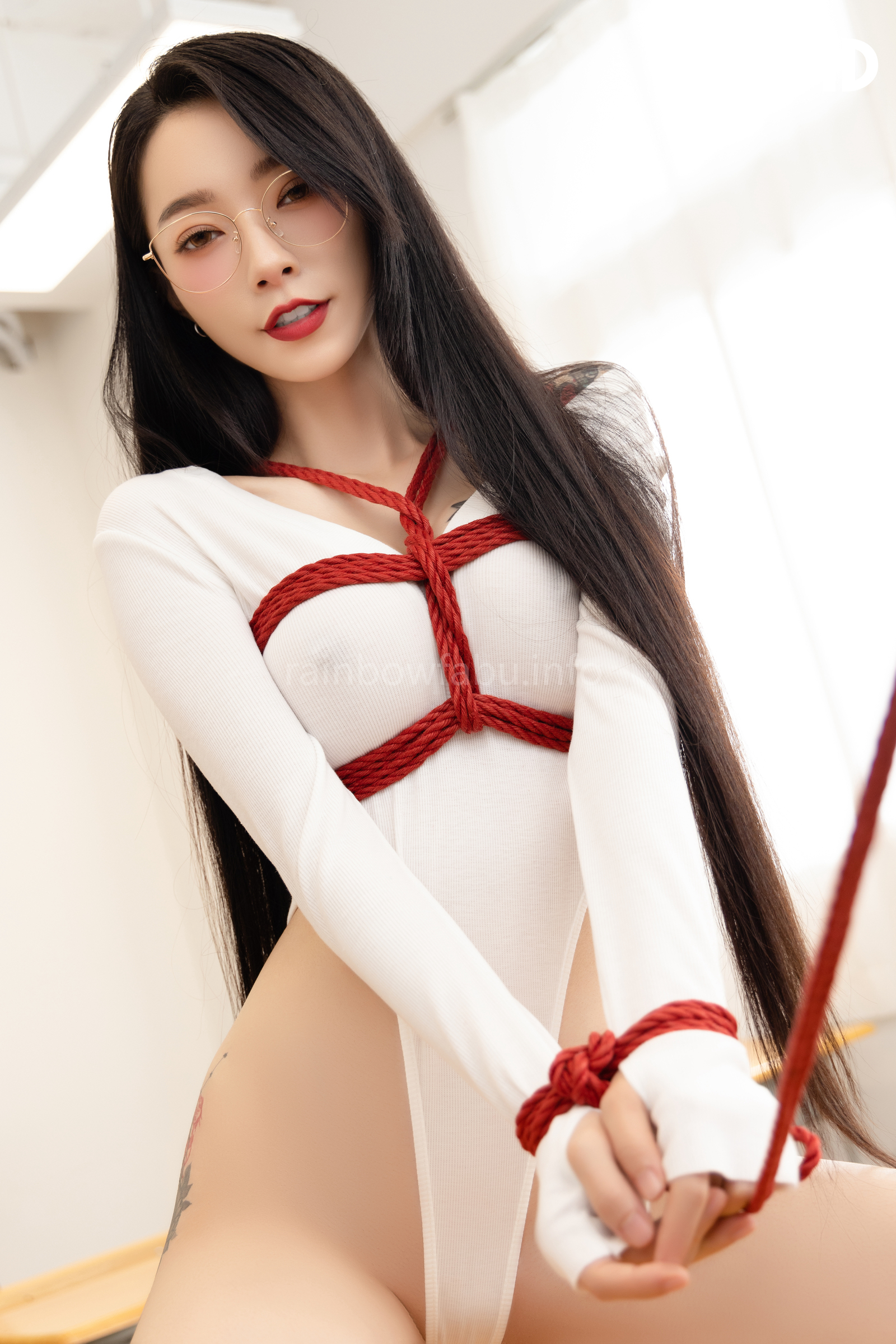 [JVID] 飄飄哥 – 超敏感ドM女教師飄飄哥緊縛調教初体験 Teacher thirst for shibari