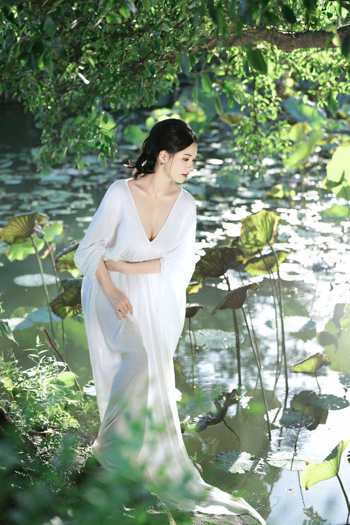 YiTuYu艺图语 Vol.10423 Yi Ming