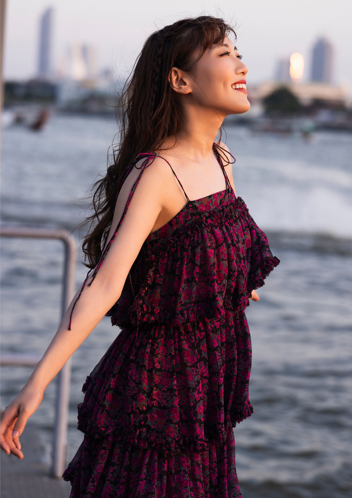 [Photobook] 2023.08.29 高城れに1st写真集「9‑Kaw‑Another Edition」