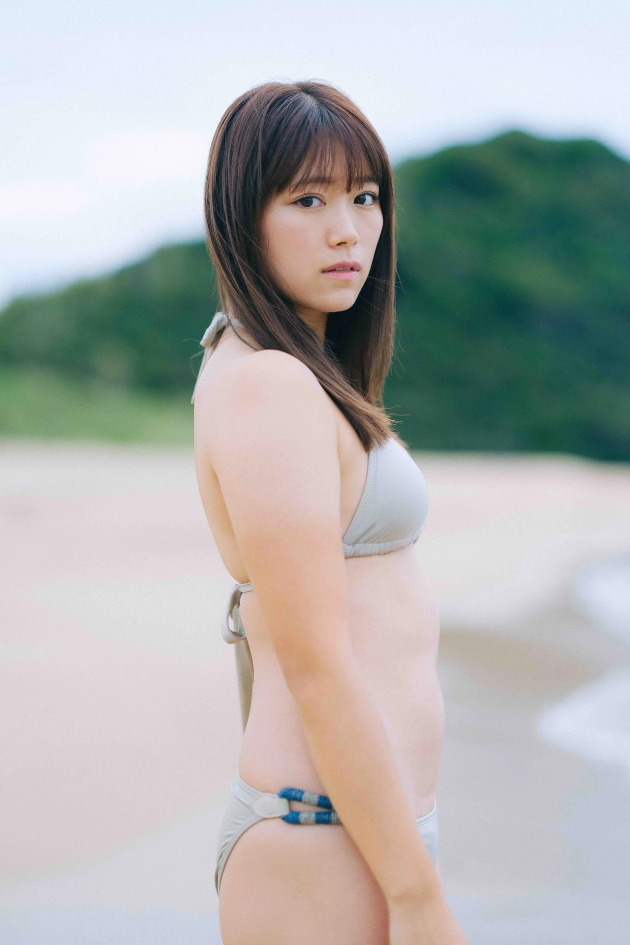 Suzuran Yamauchi 山内鈴蘭, FRIDAYデジタル写真集 「艶やかに咲く。」