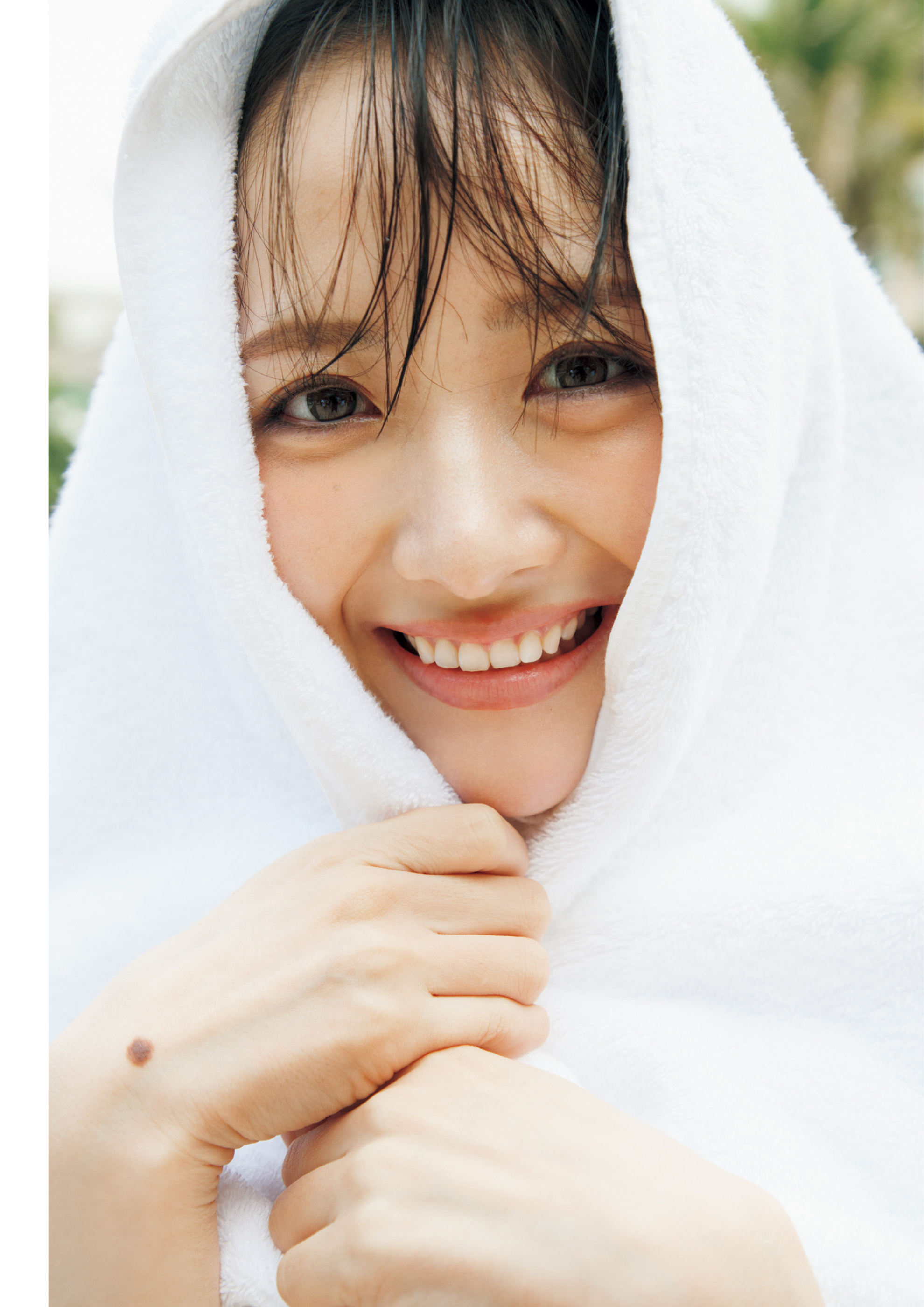 [Photobook] 2026.04.22 STU48 石田千穂サード写真集「天職」