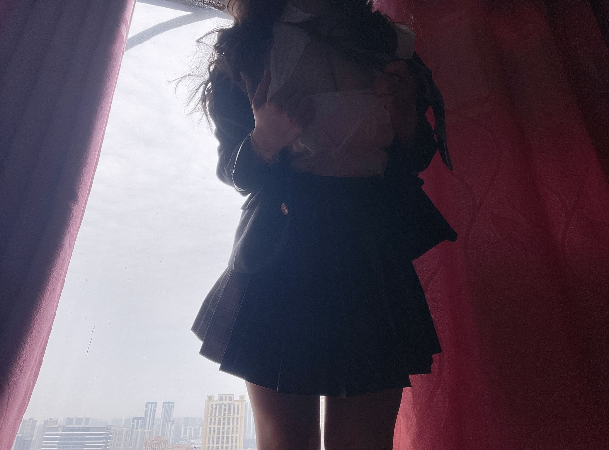 小坦克型女大学： 户外露出 漂亮学生妹私下极度反差 性瘾小母狗
