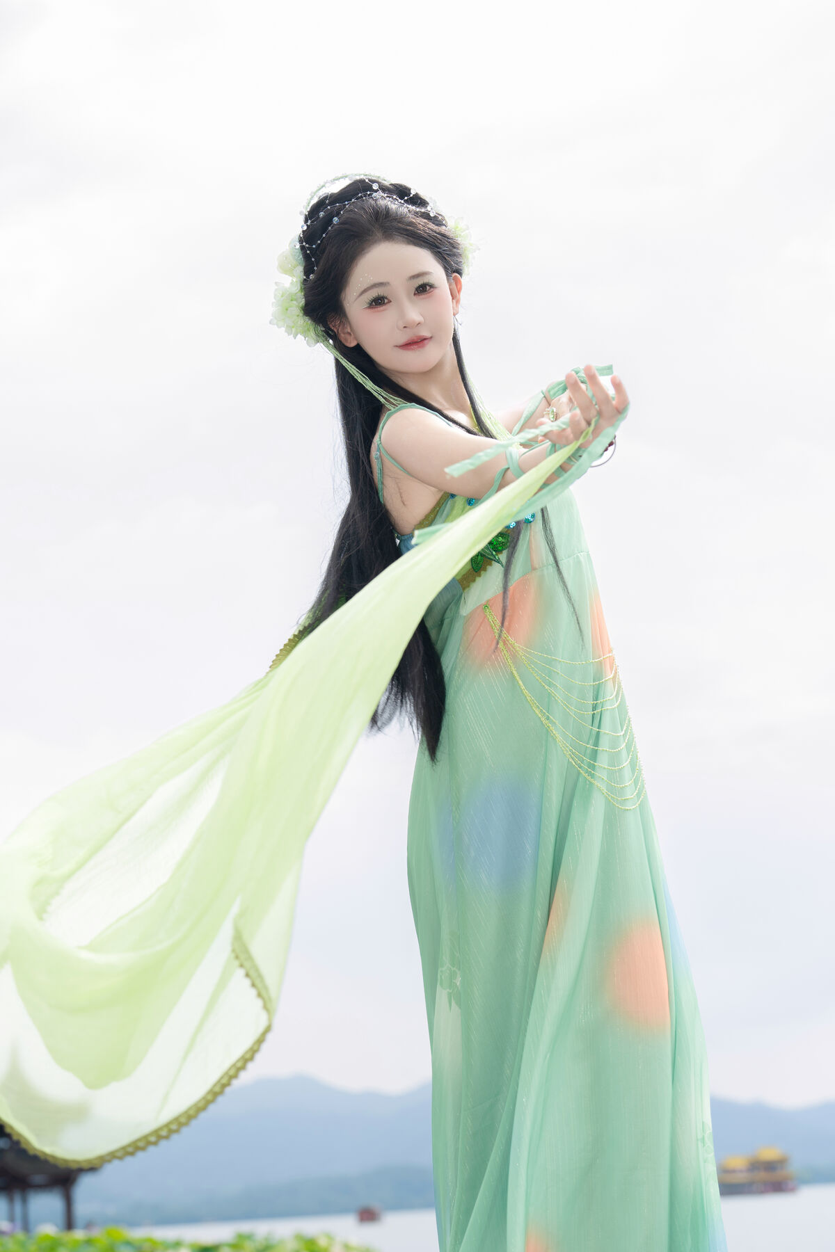 YiTuYu艺图语 Vol.10362 Jiao Yi Zhi Sui Sui