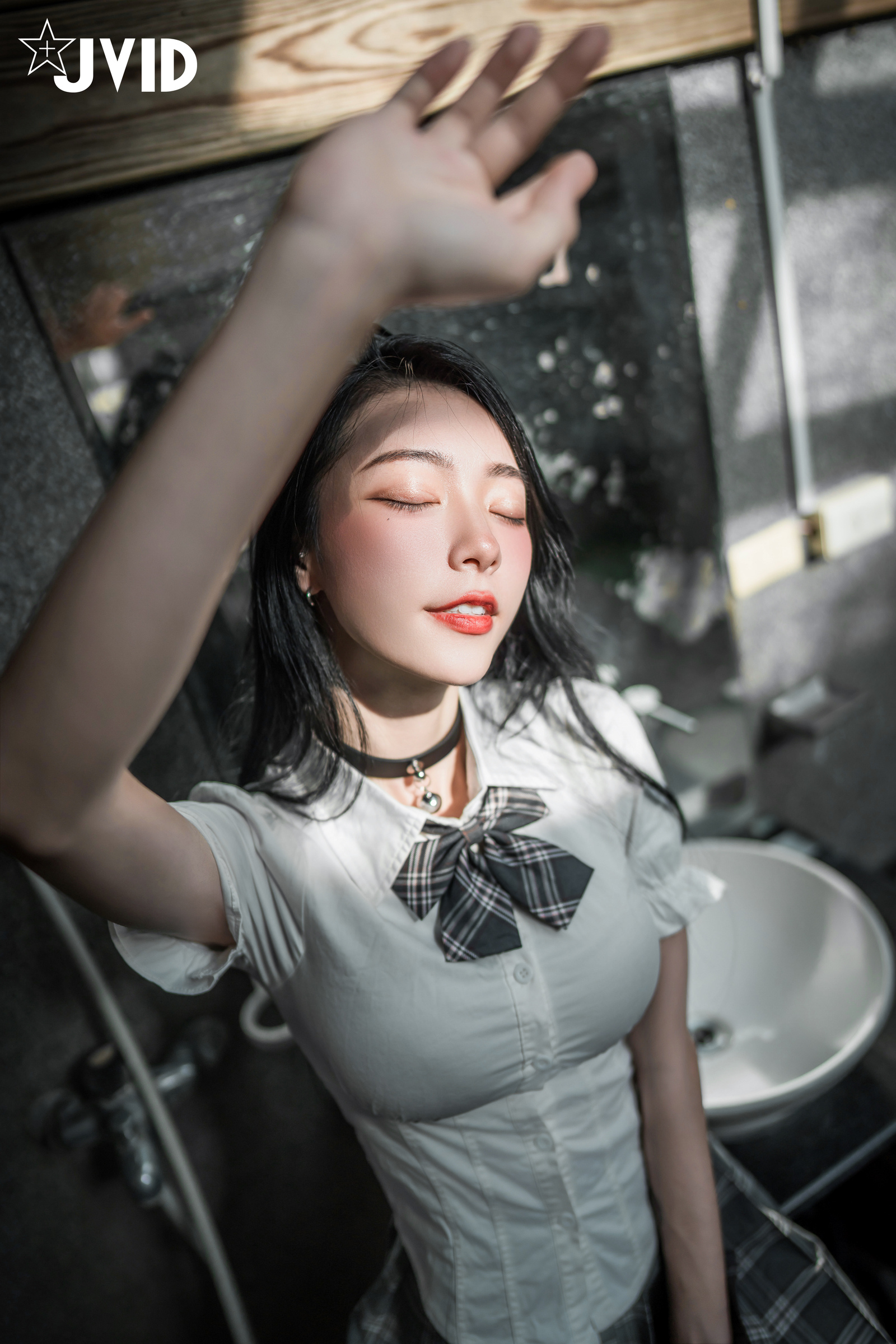[JVID] 飄飄哥 – 貓咪收養手冊😺巨乳人形貓 女神飄飄🔞