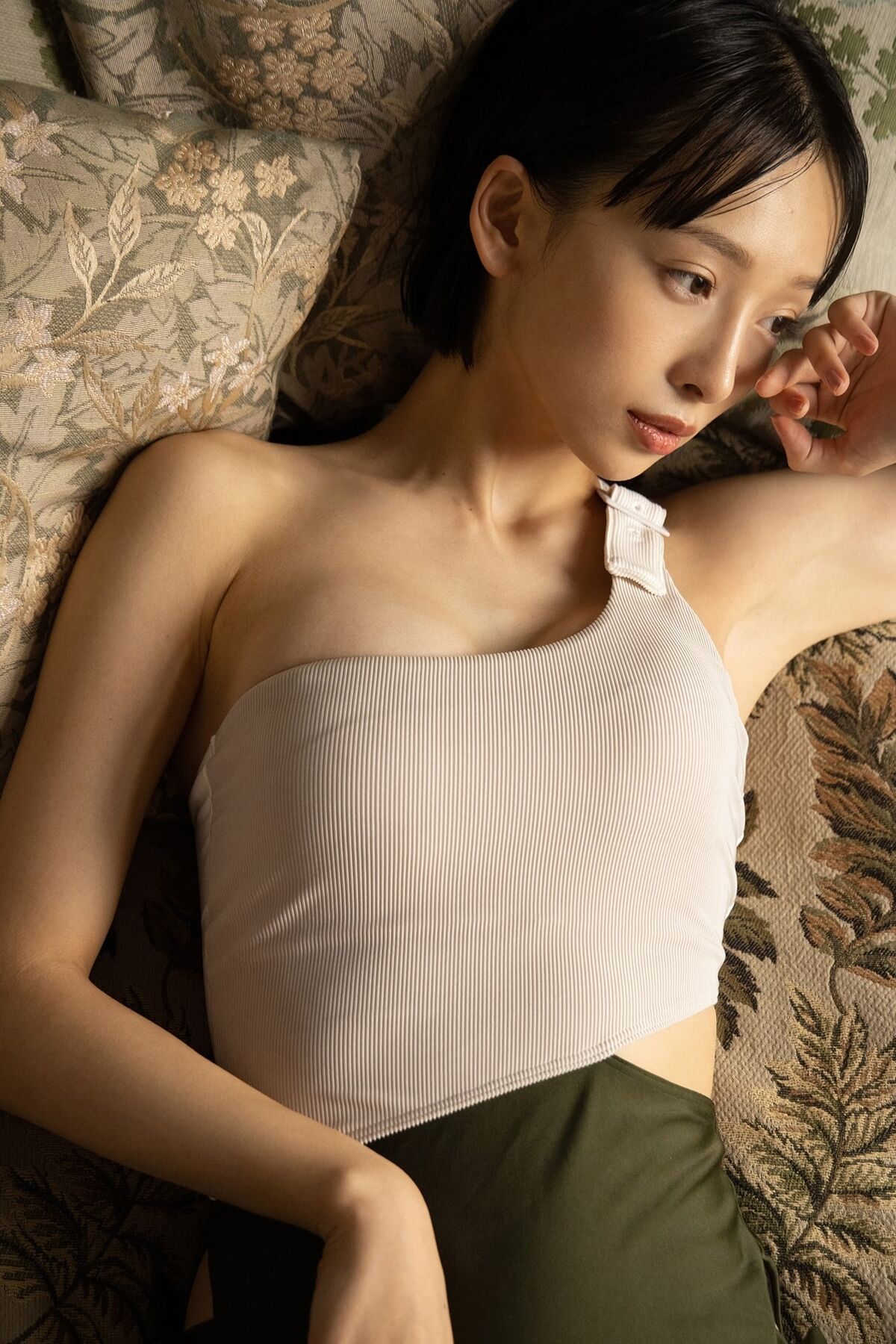 Asuka Hanamura 華村あすか - FLASHデジタル写真集 New Mode 前編