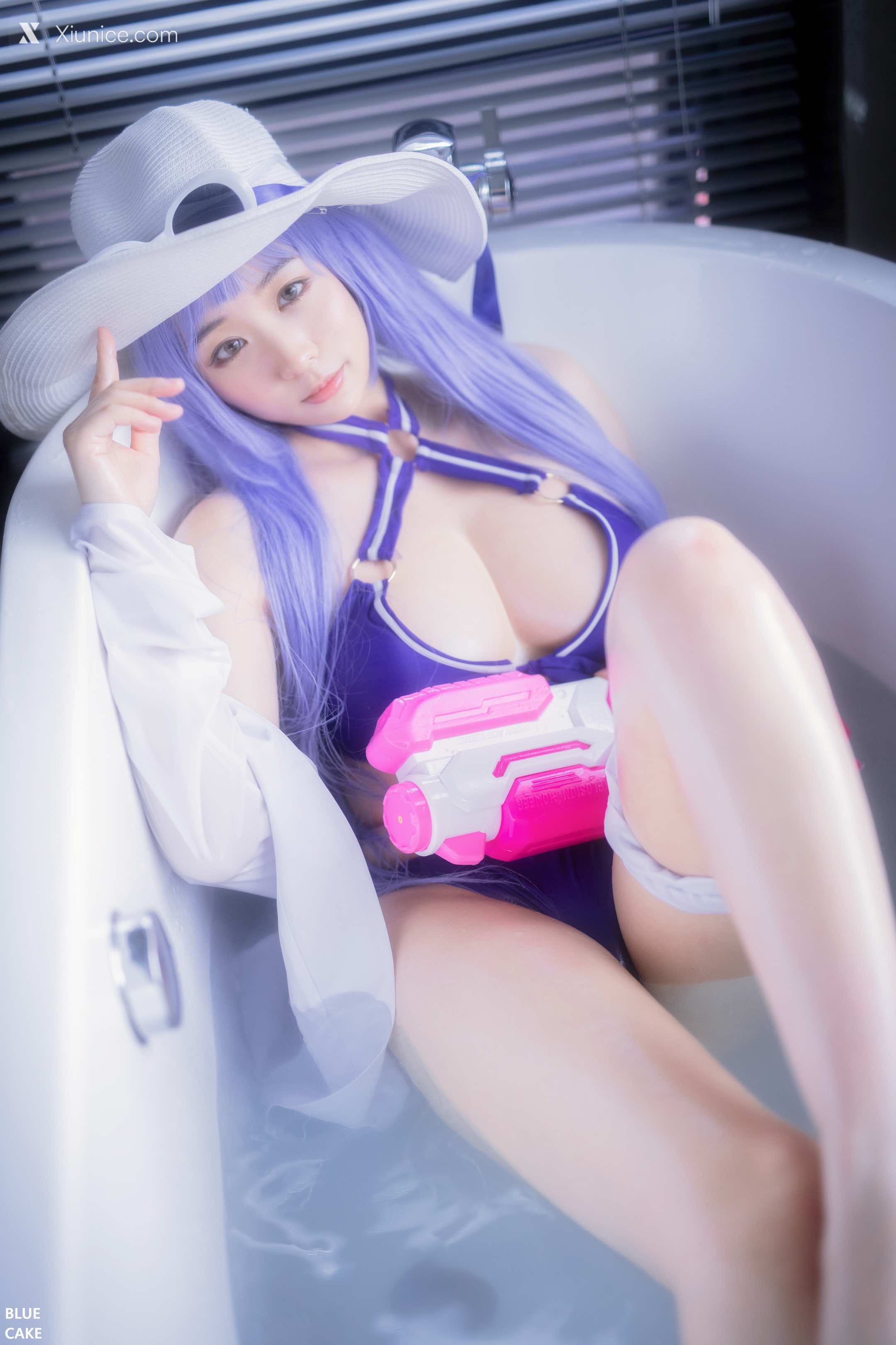 BLUECAKE Nono – Pool Party Caitlyn 4K