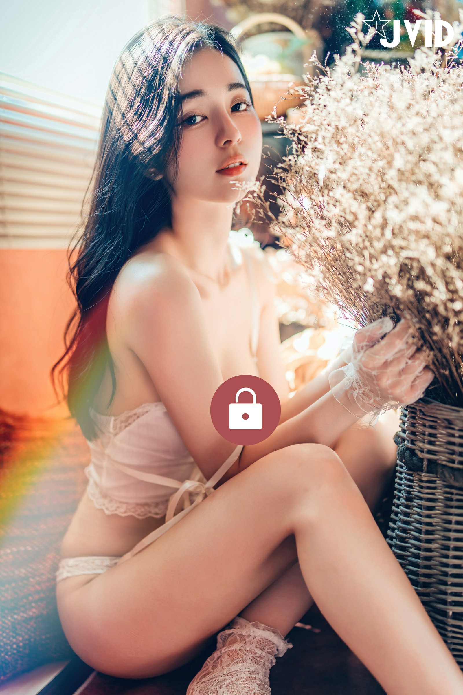 [JVID] 辰辰 – 巨乳嬌妻