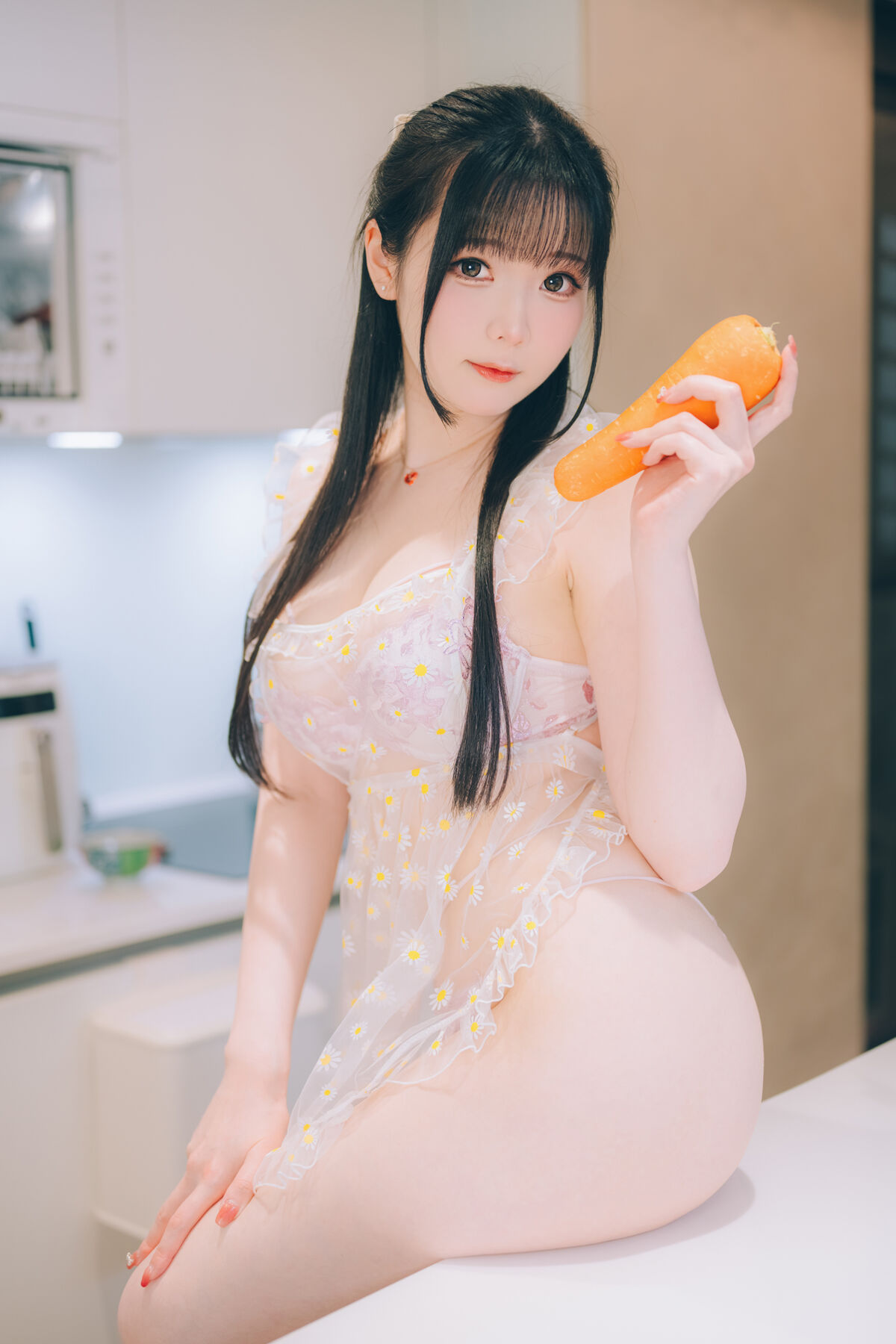 Coser@霜月shimo - DL版写真集 Cohabitation With Shimo Chan