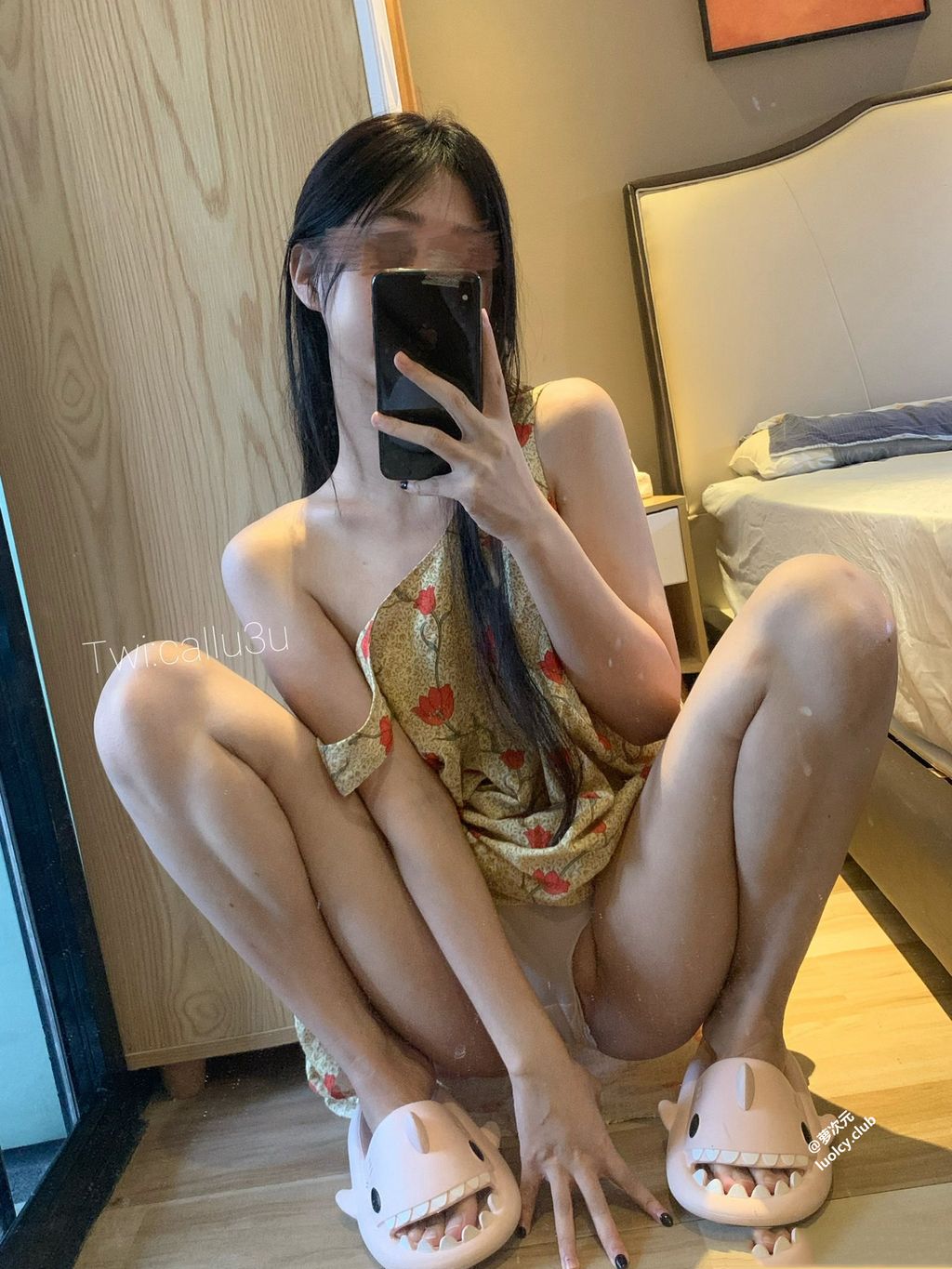[OtherXXX] Callu3uuu妹： 鲜嫩顶级白虎萝莉