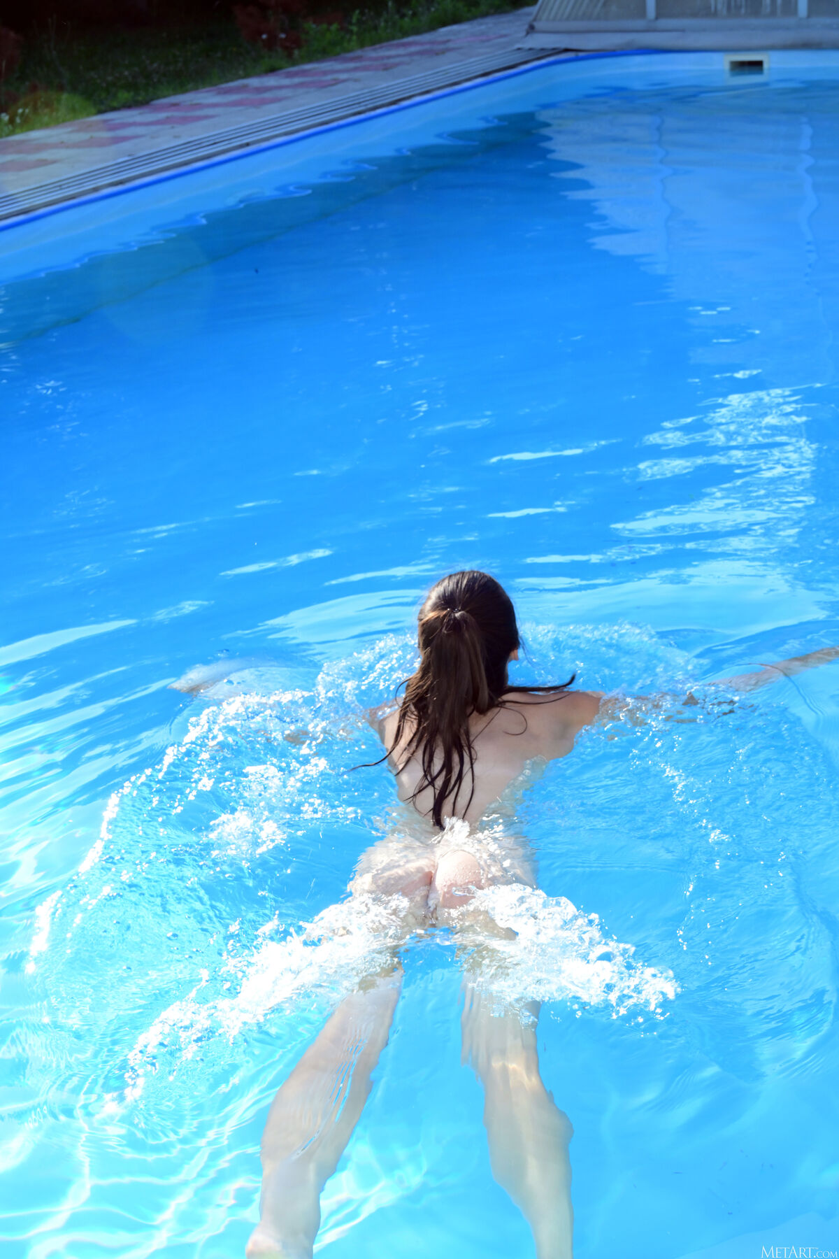 MetArt Alina - Poolside Plunge Part02