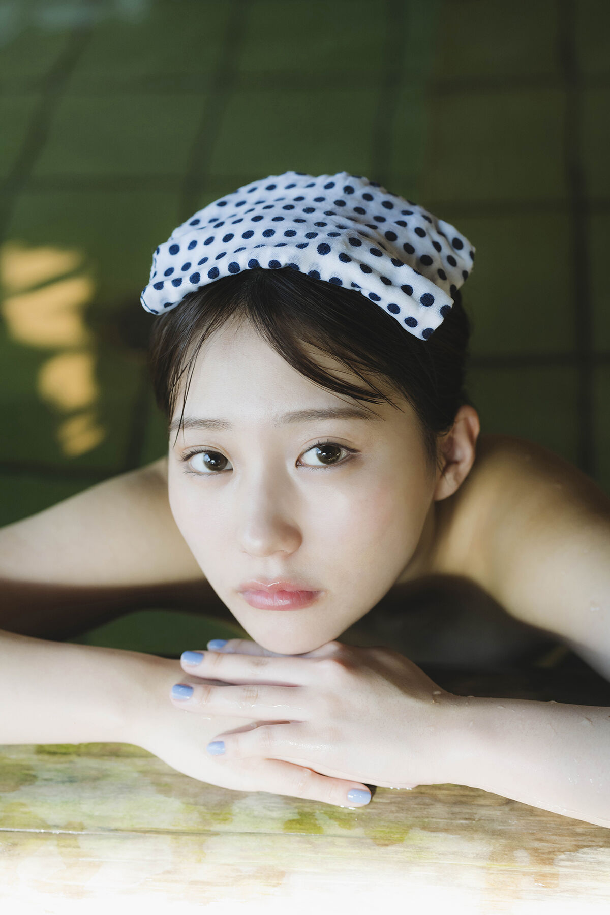 Miku Tanaka 田中美久 - ヤングガンガンデジタル限定写真集 銀世界