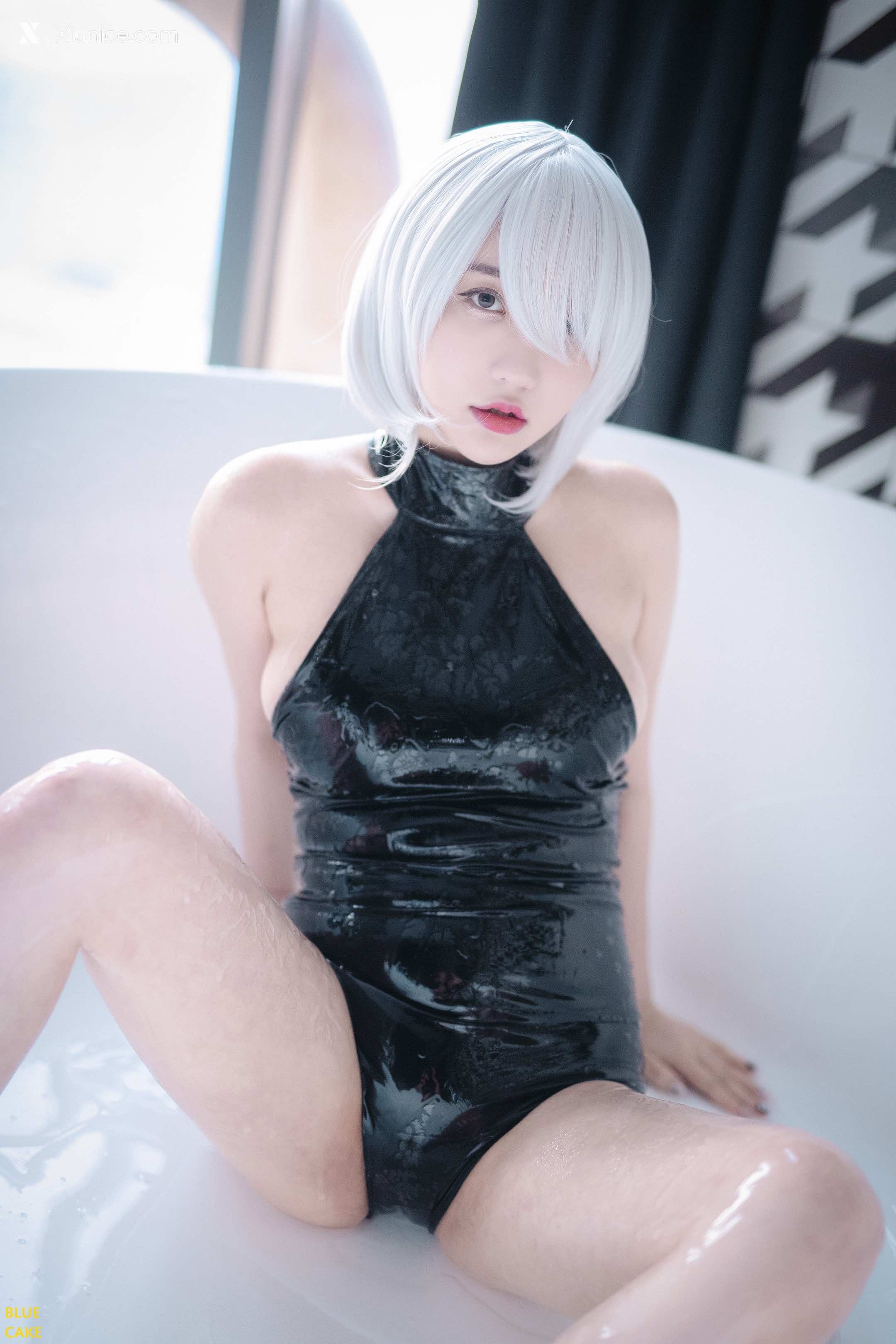 BLUECAKE Son Ye-Eun (손예은) 2B RED (+RED.Ver) 4K