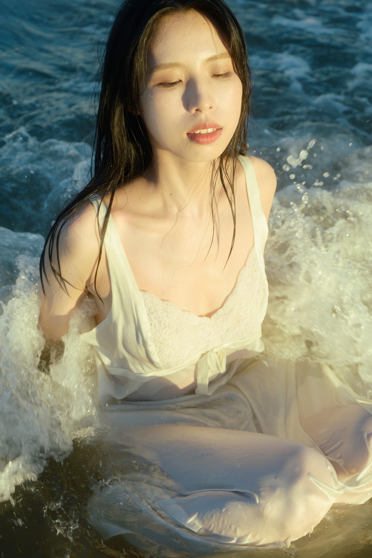 YiTuYu艺图语 Vol.10267 Bei Shang Tian Jiao