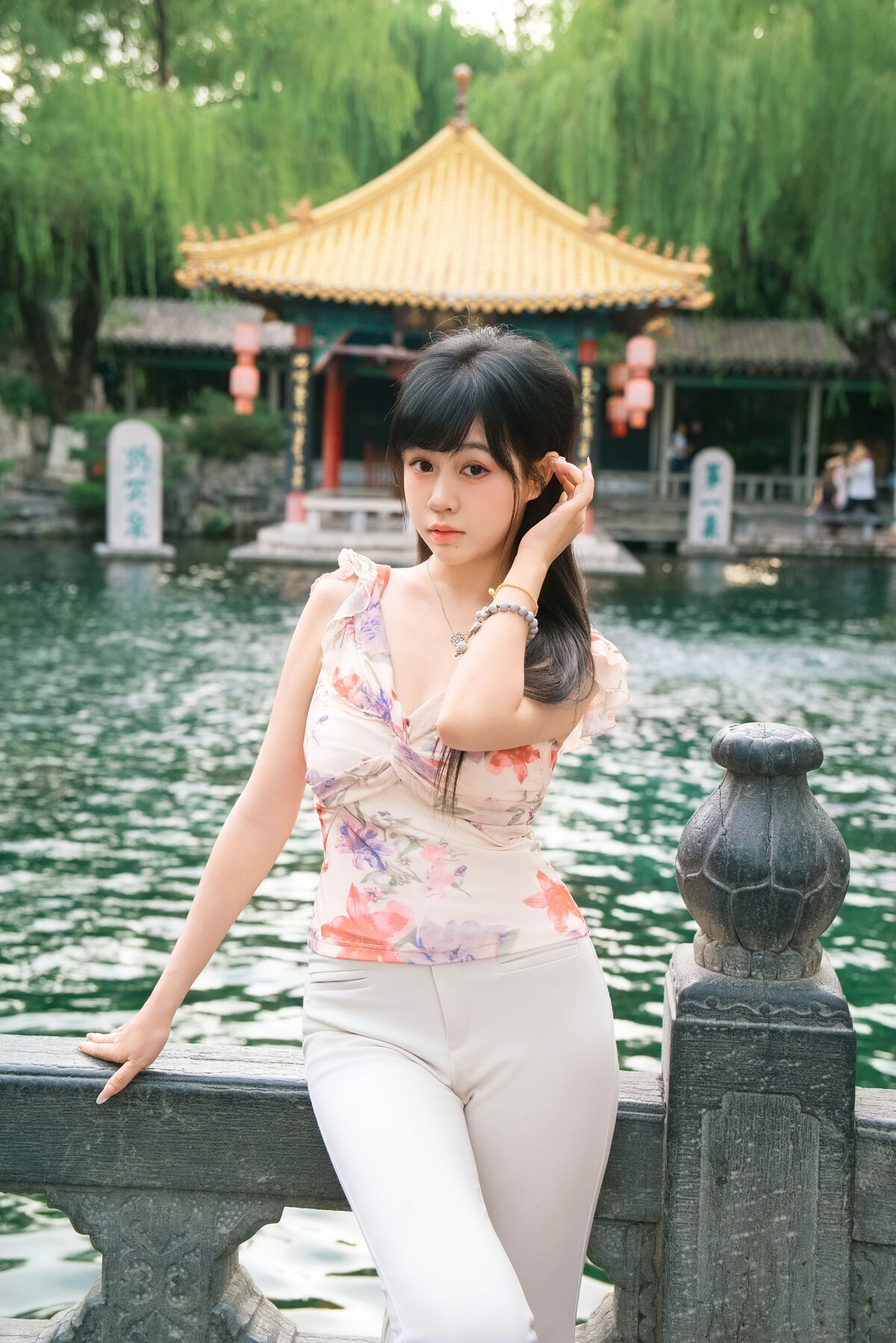 YiTuYu艺图语 Vol.10422 Yi Ming