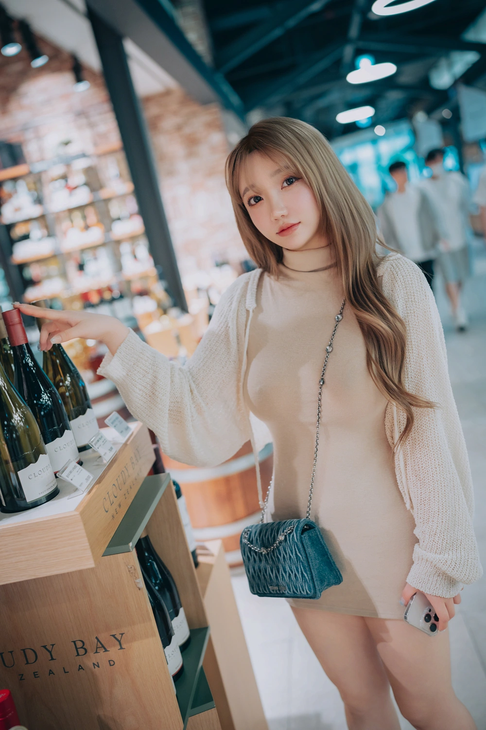 Son Yeeun 손예은, DJAWA 「Happy Solo Birthday」 Set.02