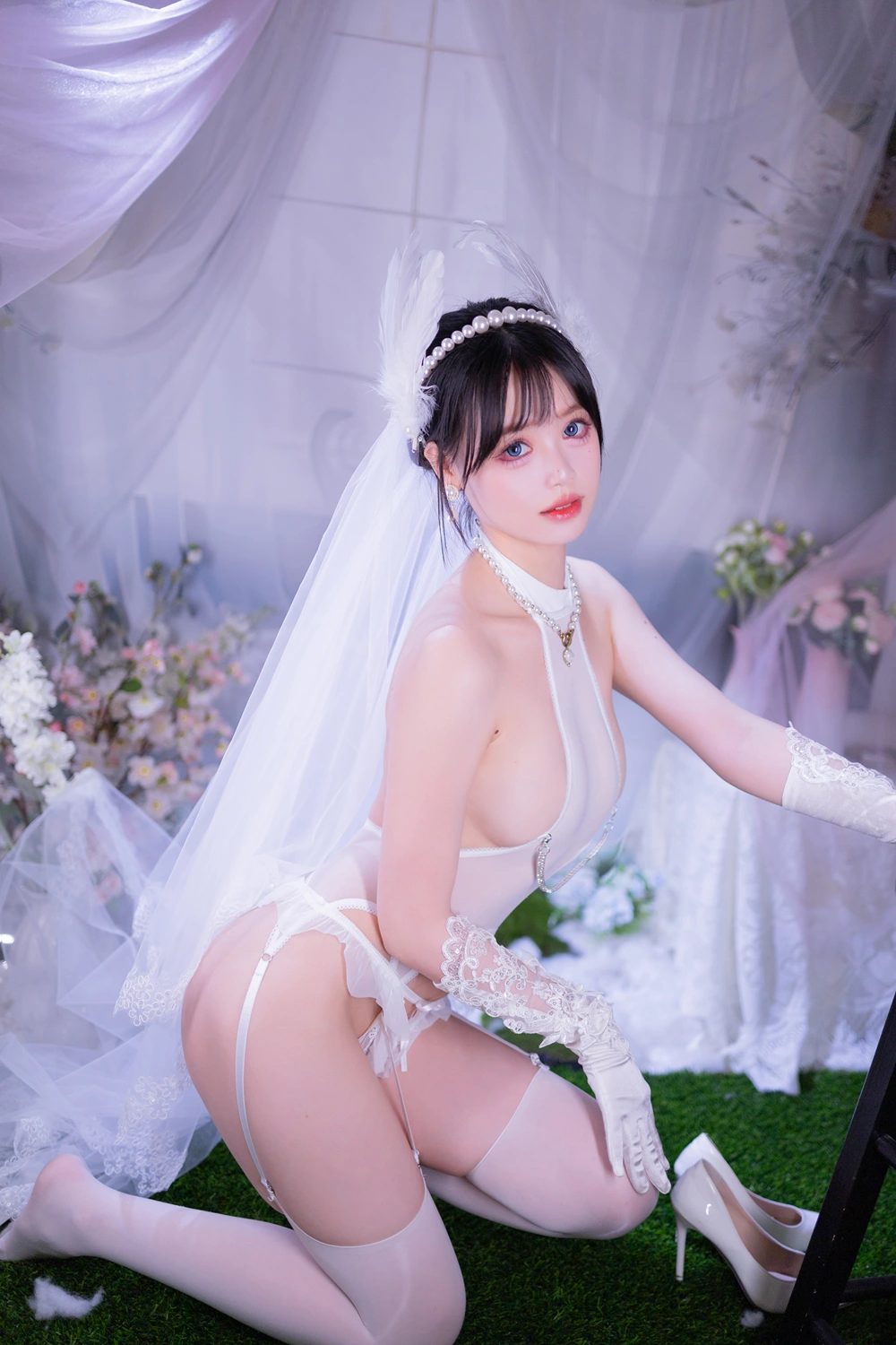 Cosplay 星黛鹿鹿 – 白丝花嫁