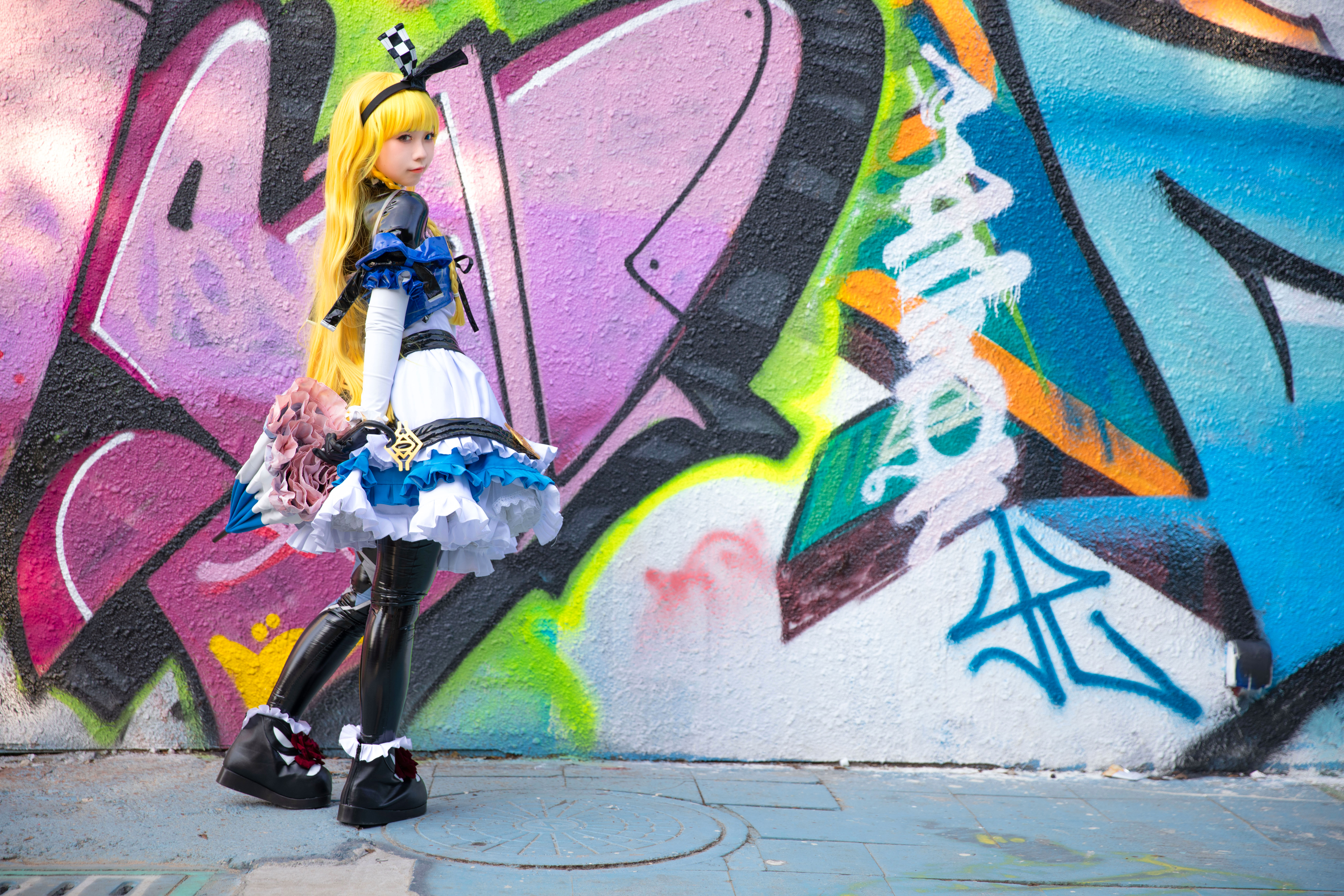 [Cosplay] G44不会受伤 多娜多娜 爱丽丝