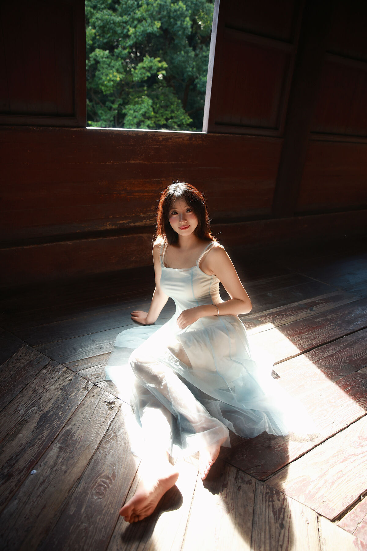 YiTuYu艺图语 Vol.10401 Xiao U