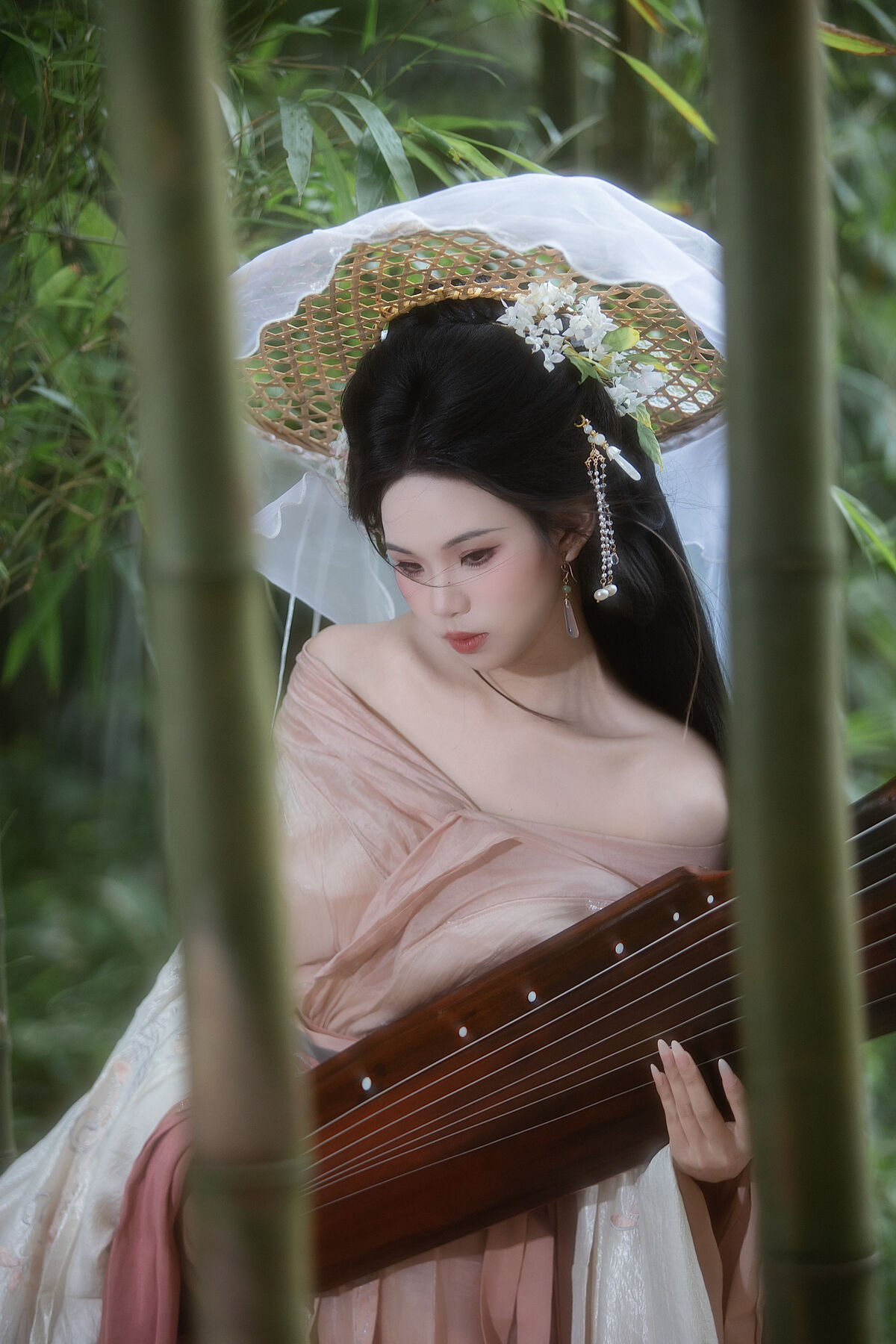 YiTuYu艺图语 Vol.10497 Yi Ming