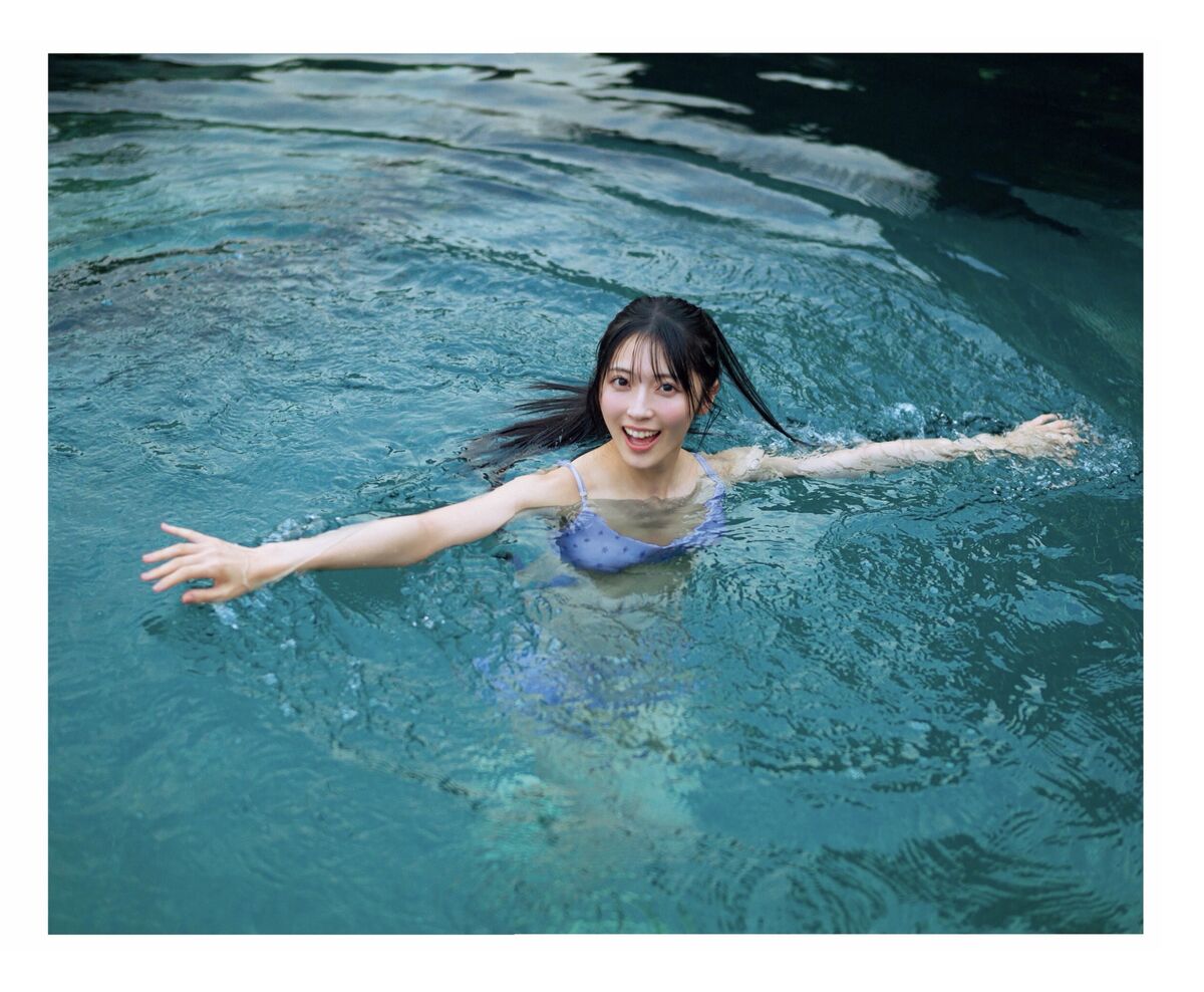 Airi Sato 佐藤綺星 - 1st写真集 天使の反射角度 Part02