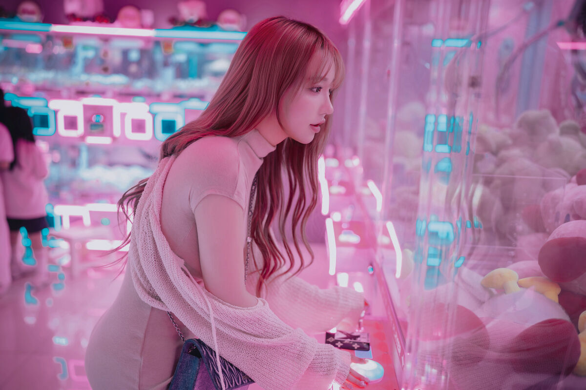 DJAWA Son Ye-Eun 손예은 - Happy Solo Birthday Part01
