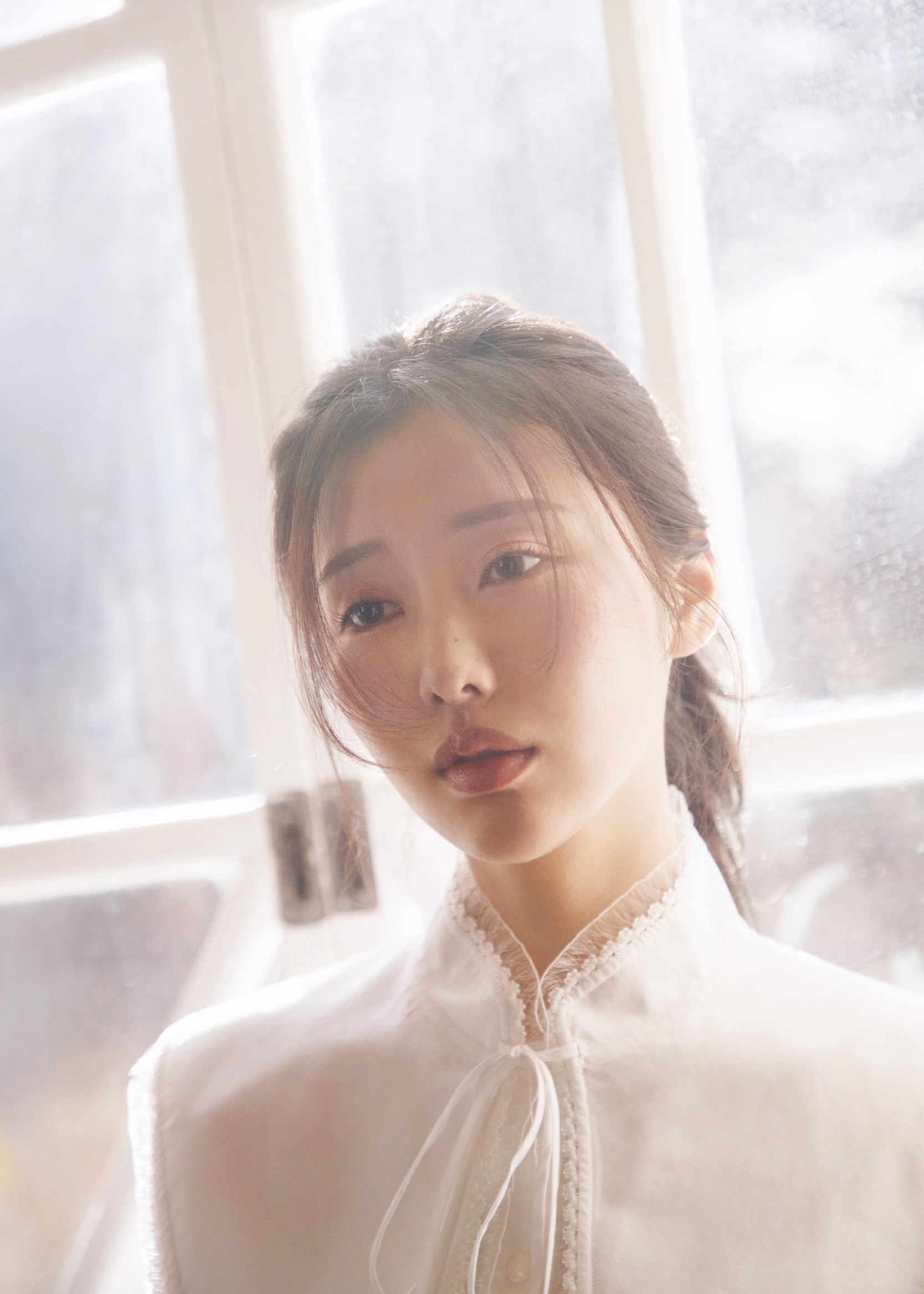 [Photobook] 志崎樺音1st写真集 unplugged