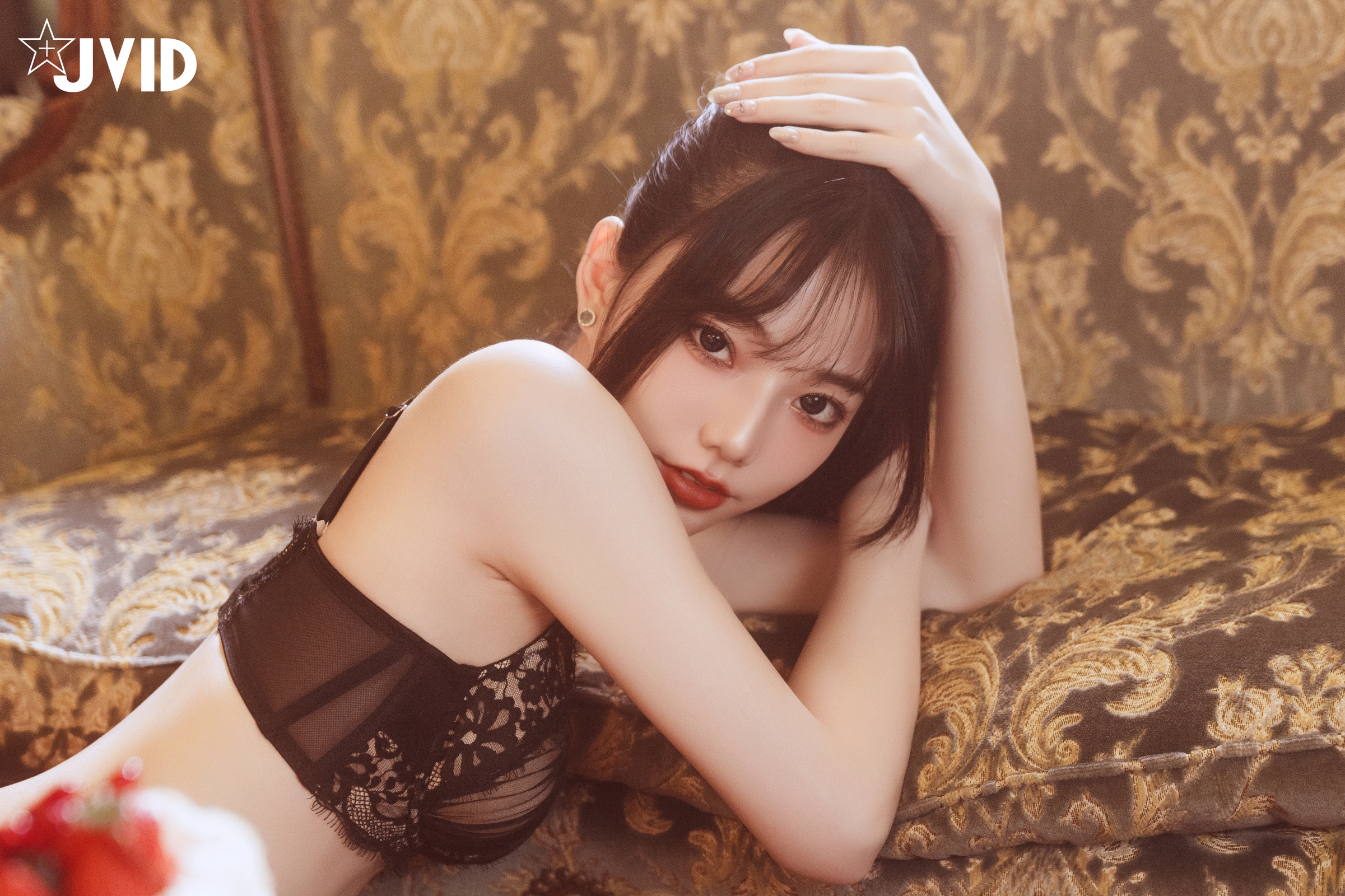 [JVID] 啾啾 – ゾンビ殭屍版女友注射愛の能量變成人類!!!