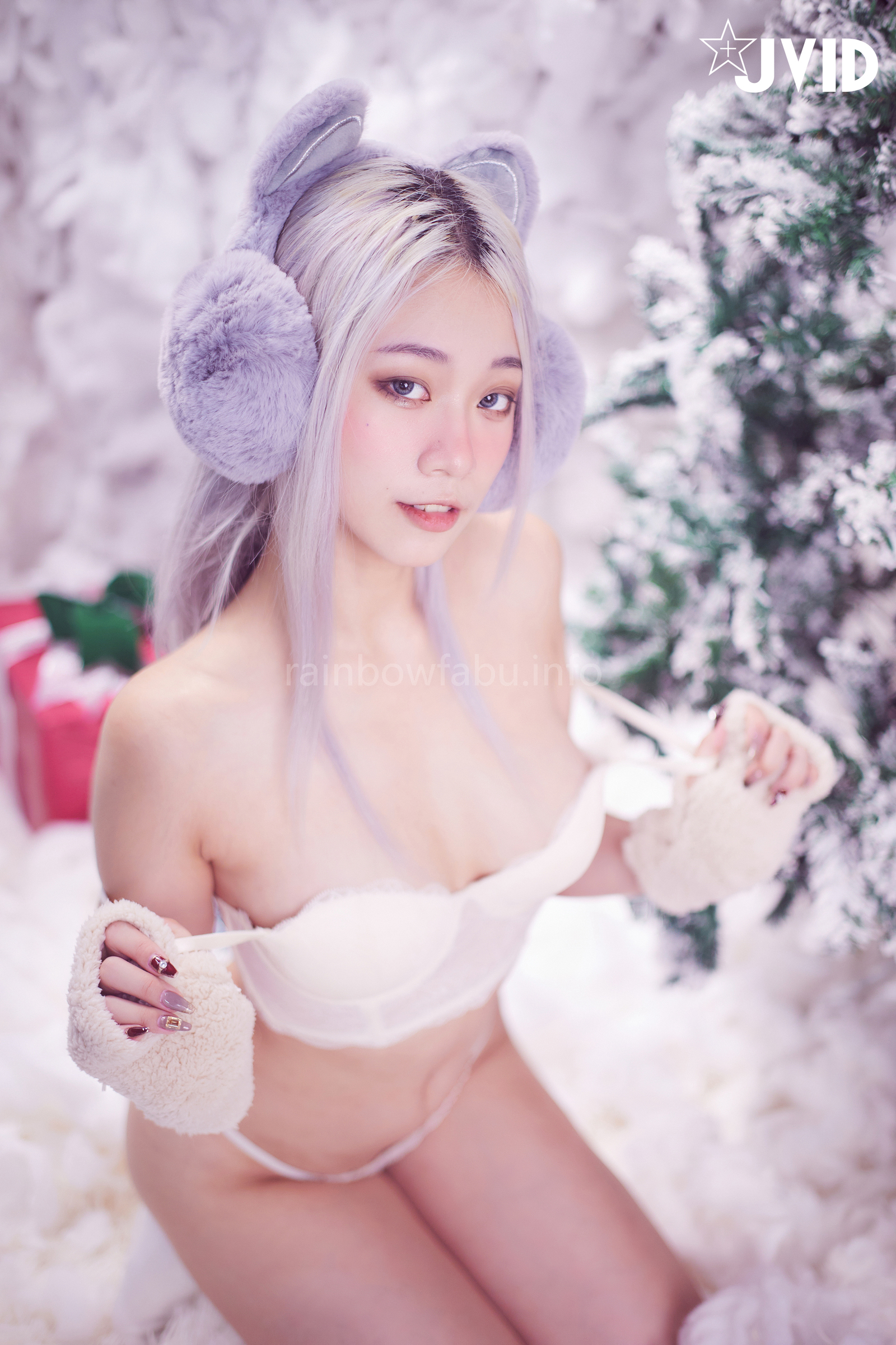 [JVID] Verna – 性感的愛死寂寞人雪女Verna陪你度過聖誕寒冬