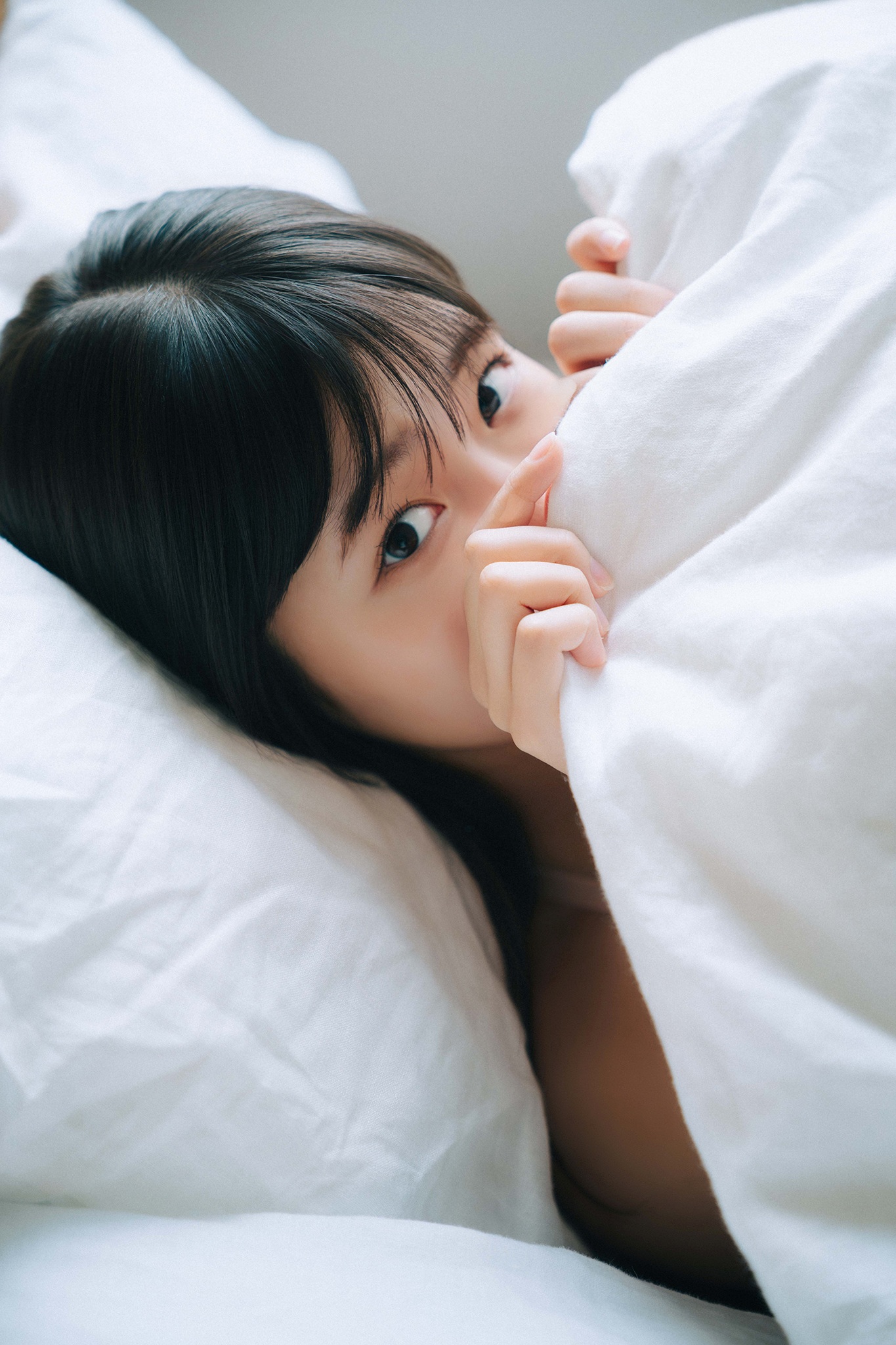 [Photobook] STU48 工藤理子「LOOK ME！！」【ヤングチャンピオンデジグラ】