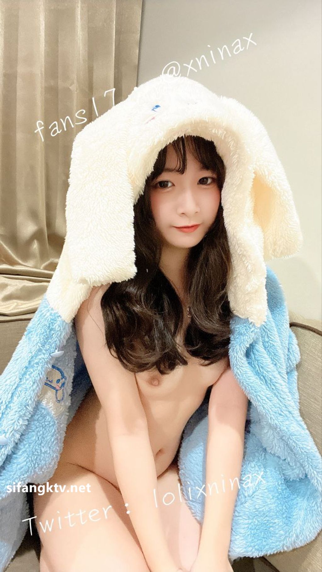 lolixnixax(小只马妮娜): 超级可爱的双马尾福利姬 #01 176 lolixnixax(小只马妮娜): 超级可爱的双马尾福利姬 #01
