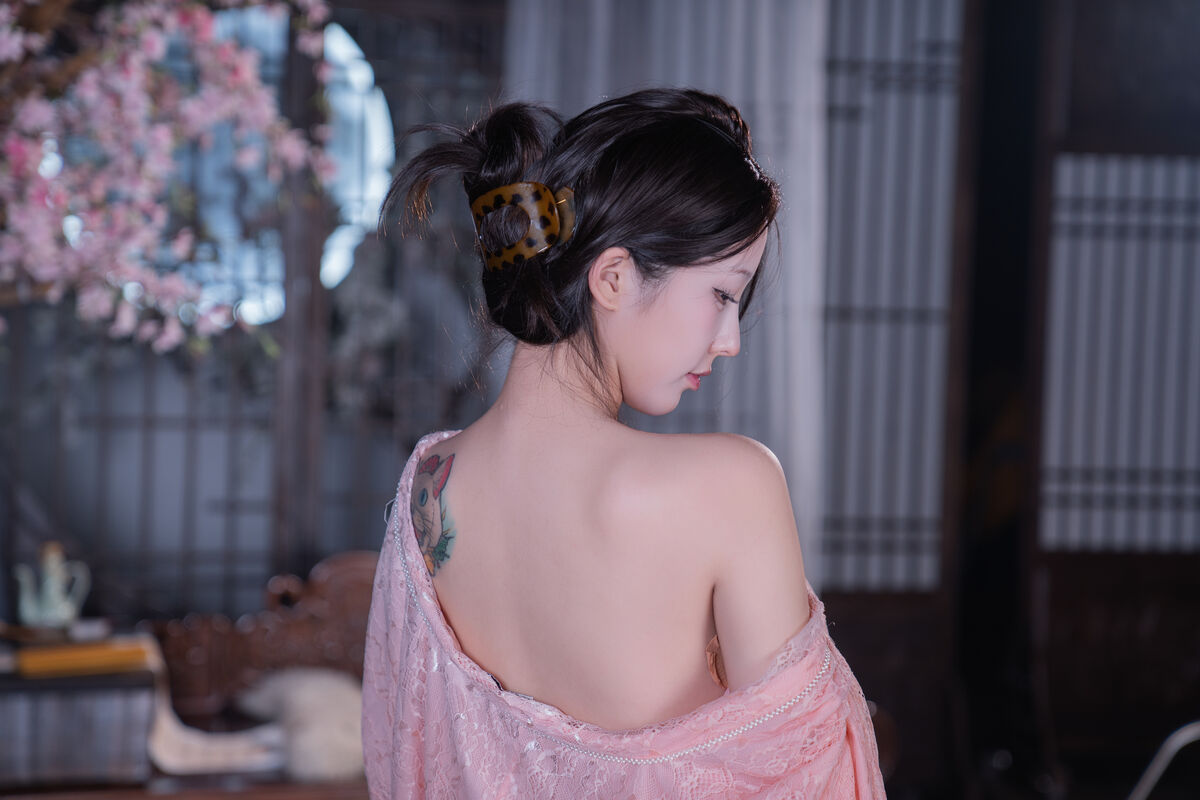 YiTuYu艺图语 Vol.10550 KK Hao E
