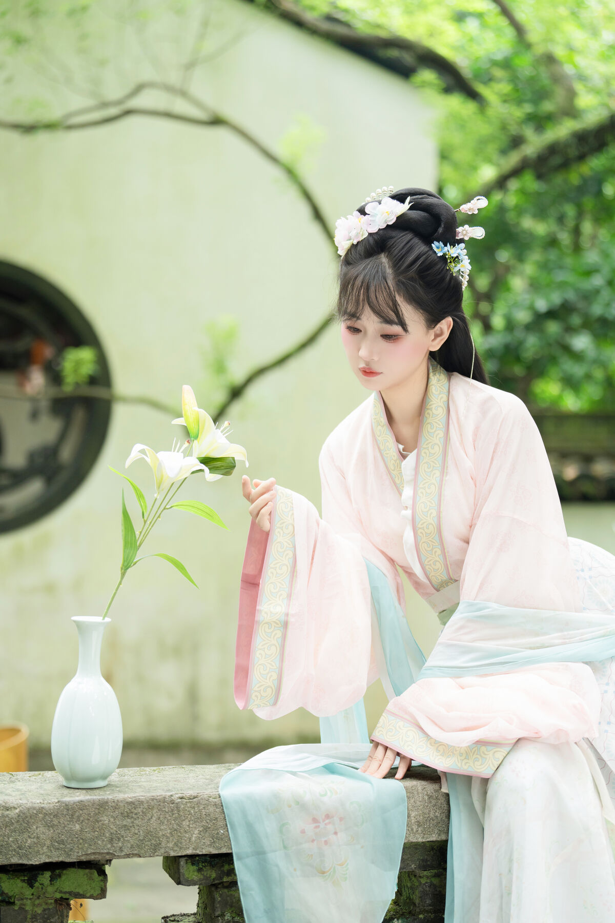 YiTuYu艺图语 Vol.10585 Jiao Yi Zhi Sui Sui 25 YiTuYu艺图语 Vol.10585 Jiao Yi Zhi Sui Sui