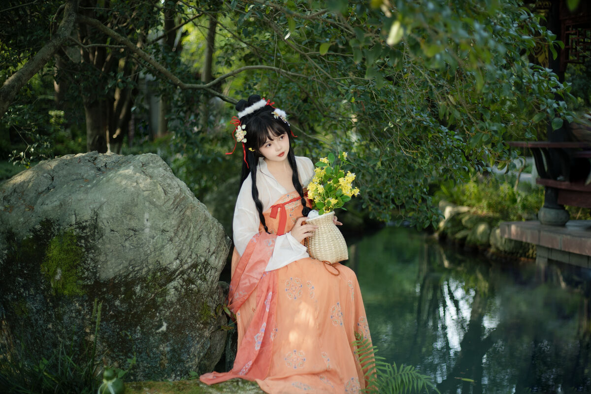 YiTuYu艺图语 Vol.10449 Zhi Zhi
