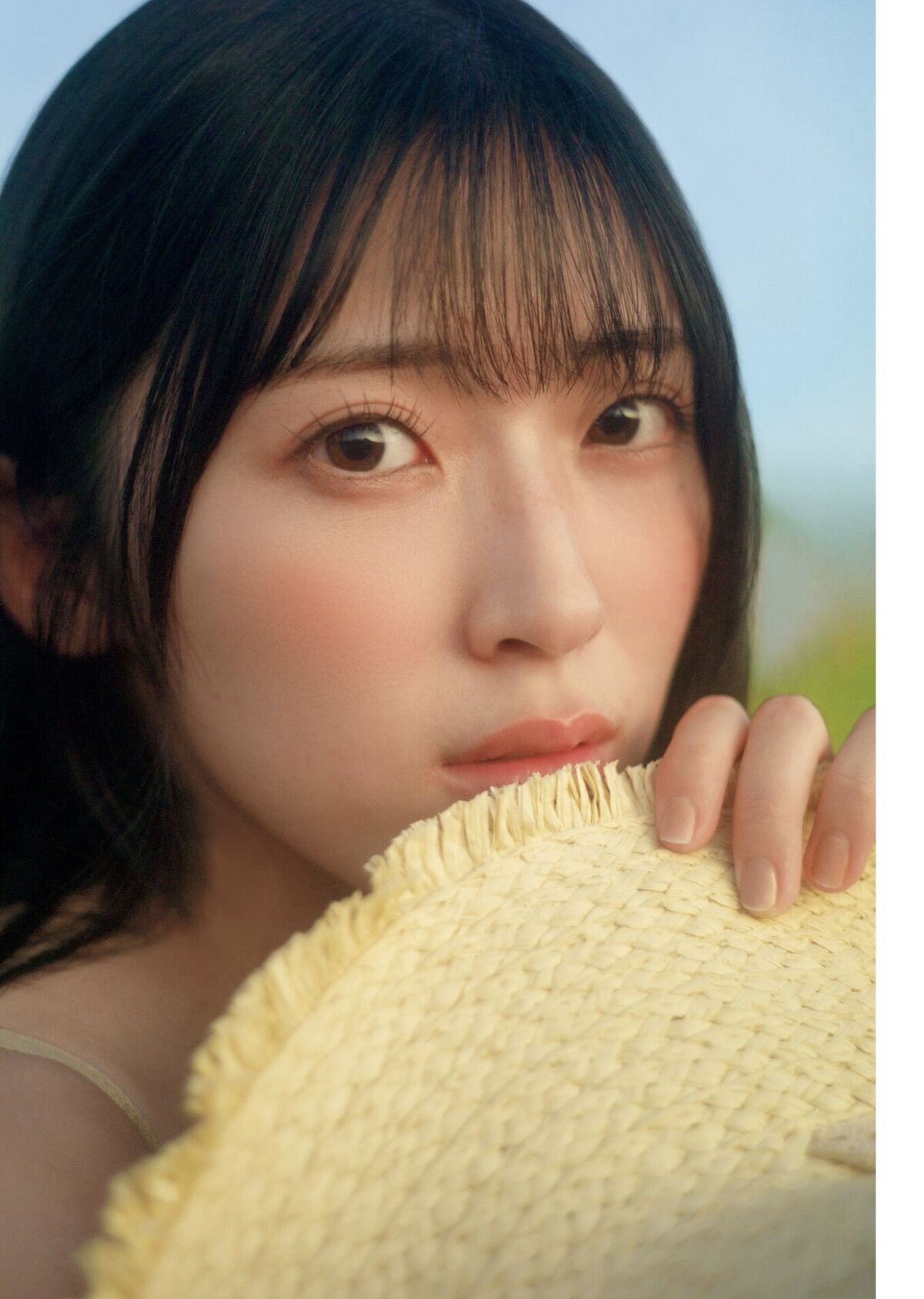Airi Sato 佐藤綺星 - 1st写真集 天使の反射角度 Part01