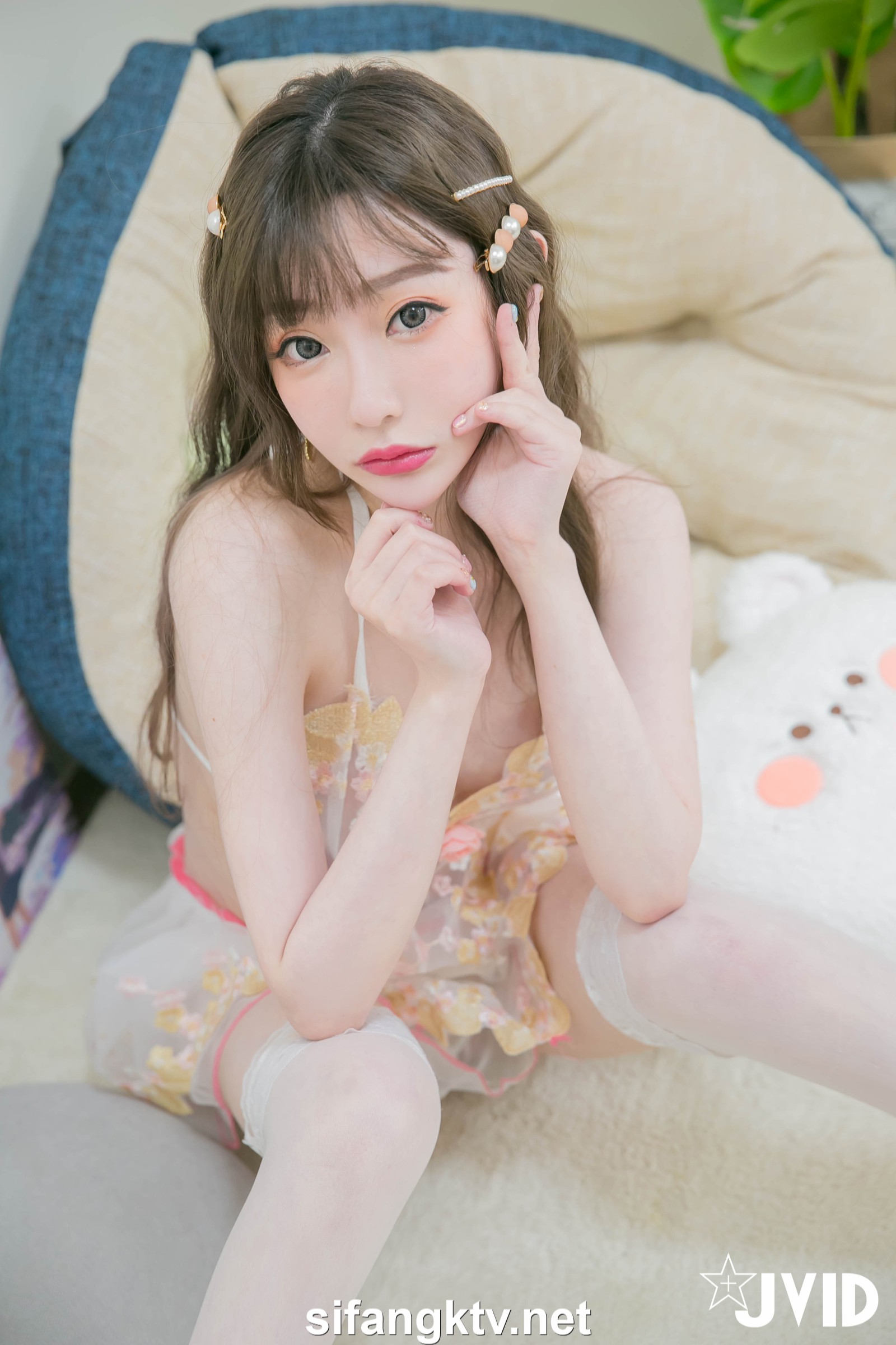 [JVID] 璃奈酱 Rina – 天女召唤 裸衣天女的情色选择题