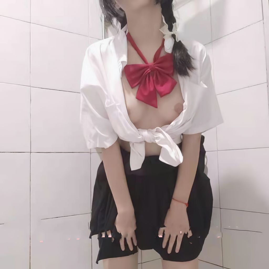 郑思瑶: 甜点小萝莉 原档收藏六安高中高二少女校花 64 郑思瑶: 甜点小萝莉 原档收藏六安高中高二少女校花