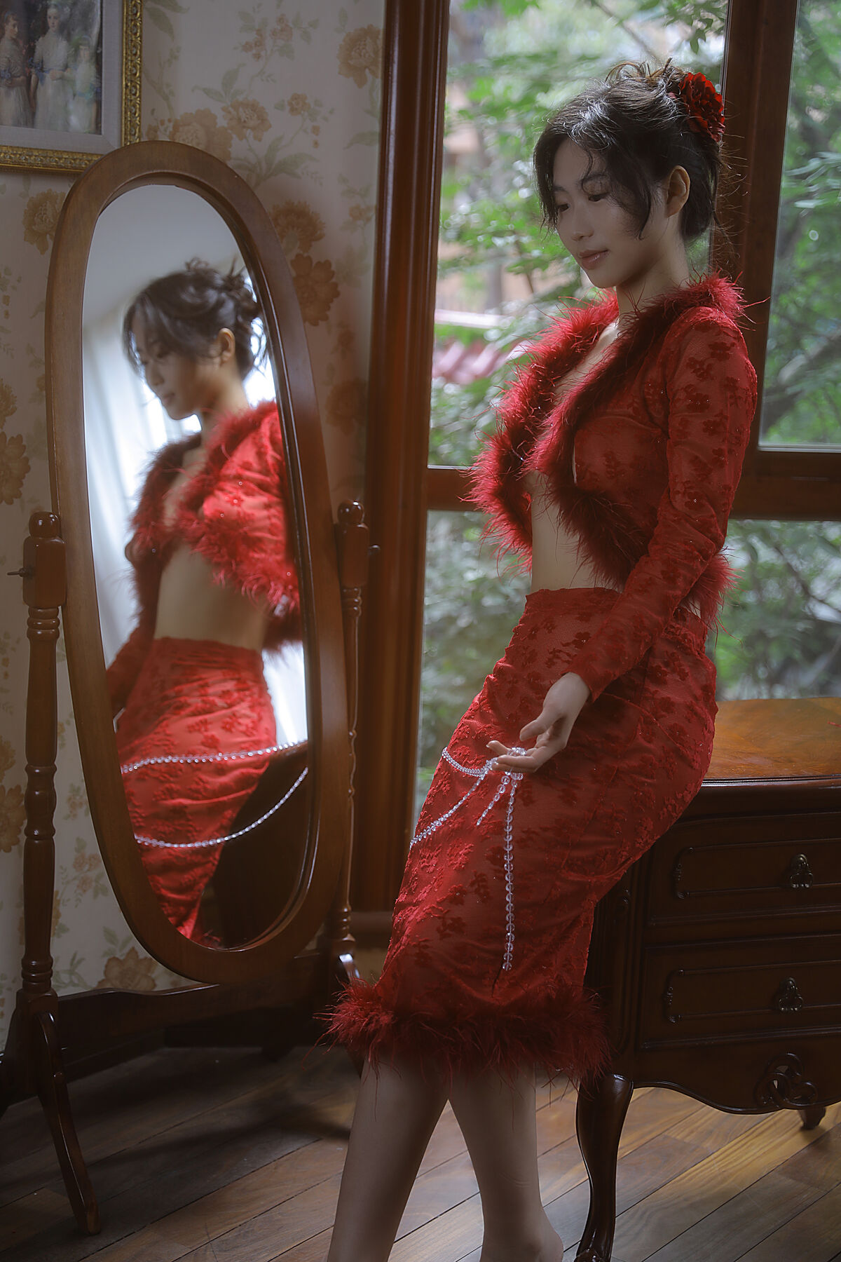 YiTuYu艺图语 Vol.10247 Qiao Ke Li He Da Hua Jia