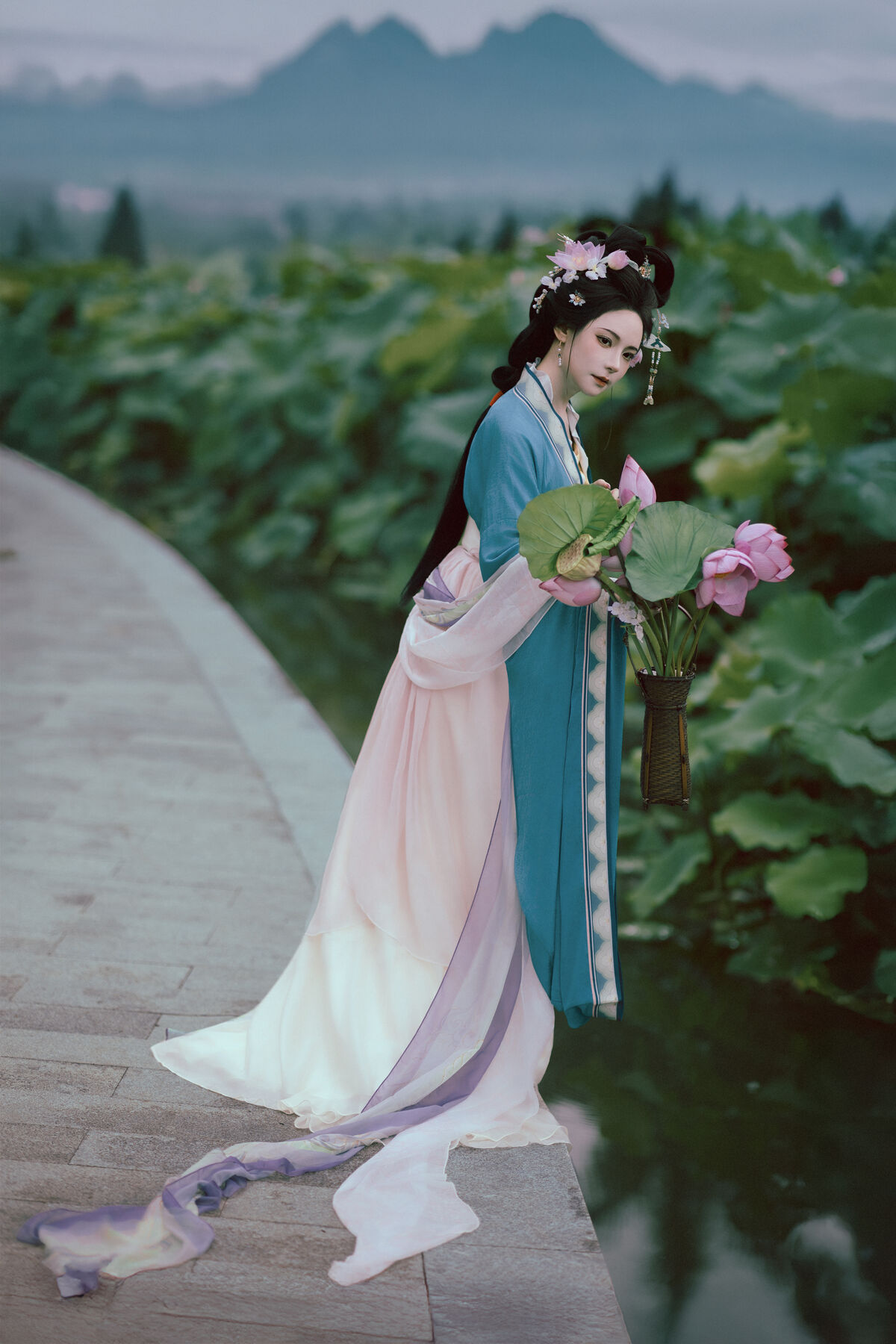 YiTuYu艺图语 Vol.10246 Ai Mo Li