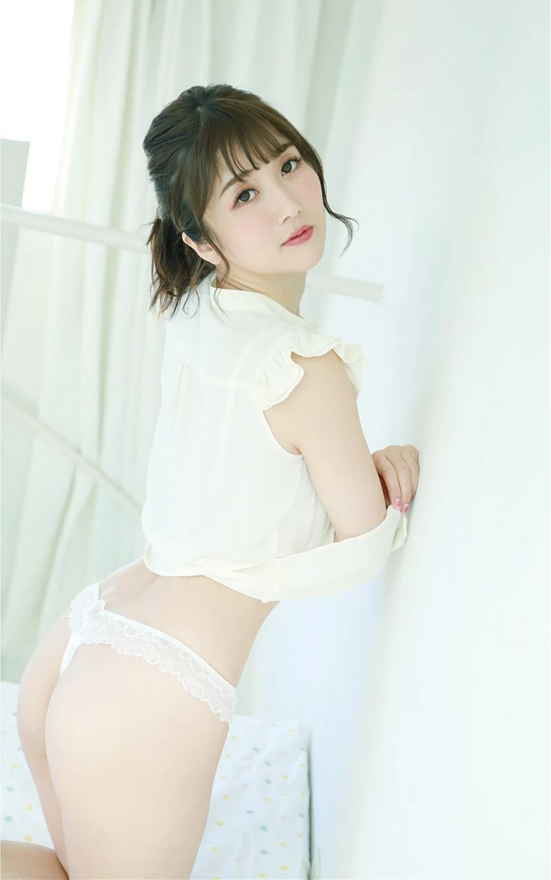 Hibiki Otsuki 大槻ひびき, 写真集 「おやすみフィクション」 12 Hibiki Otsuki 大槻ひびき, 写真集 「おやすみフィクション」